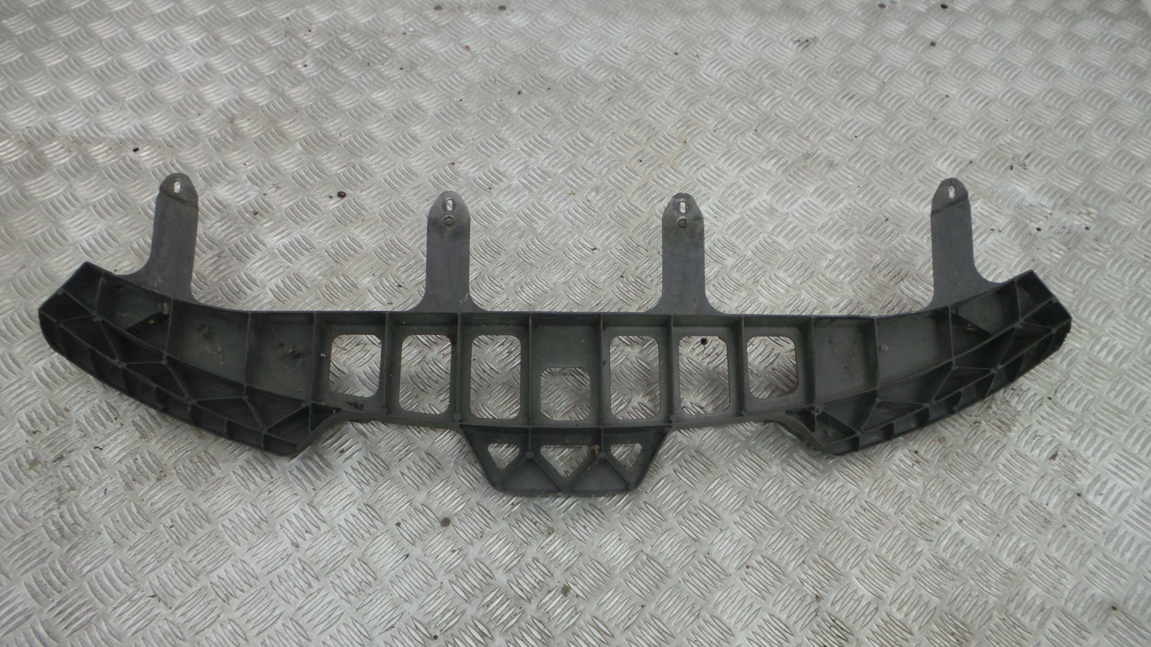 Suporte do Para Choques 1P0807929 - SEAT LEON (1P1)-33185066
