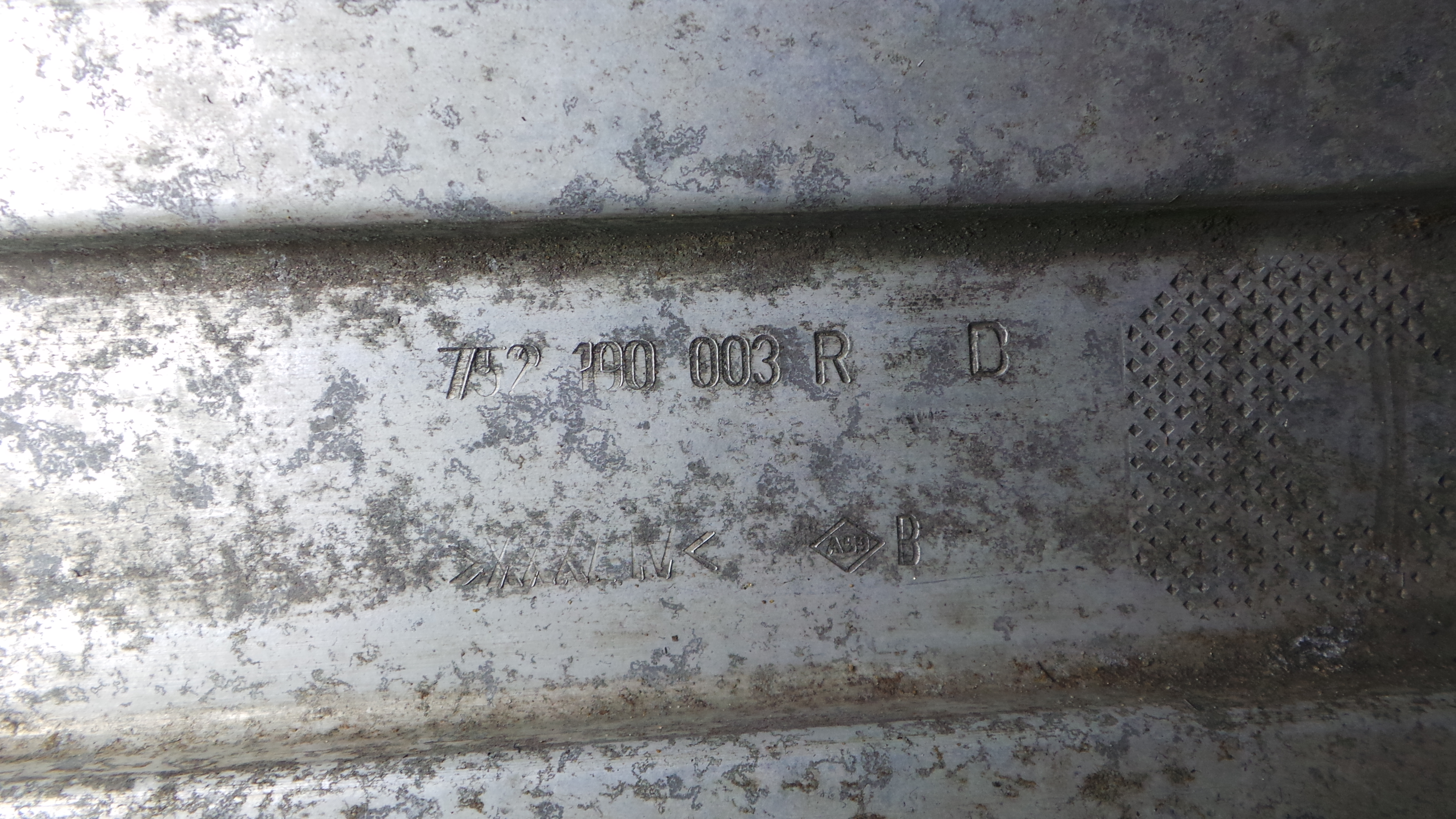 Reforço do Para Choques Frente 752100003R - RENAULT SCÉNIC III (JZ0/1_)-33185135