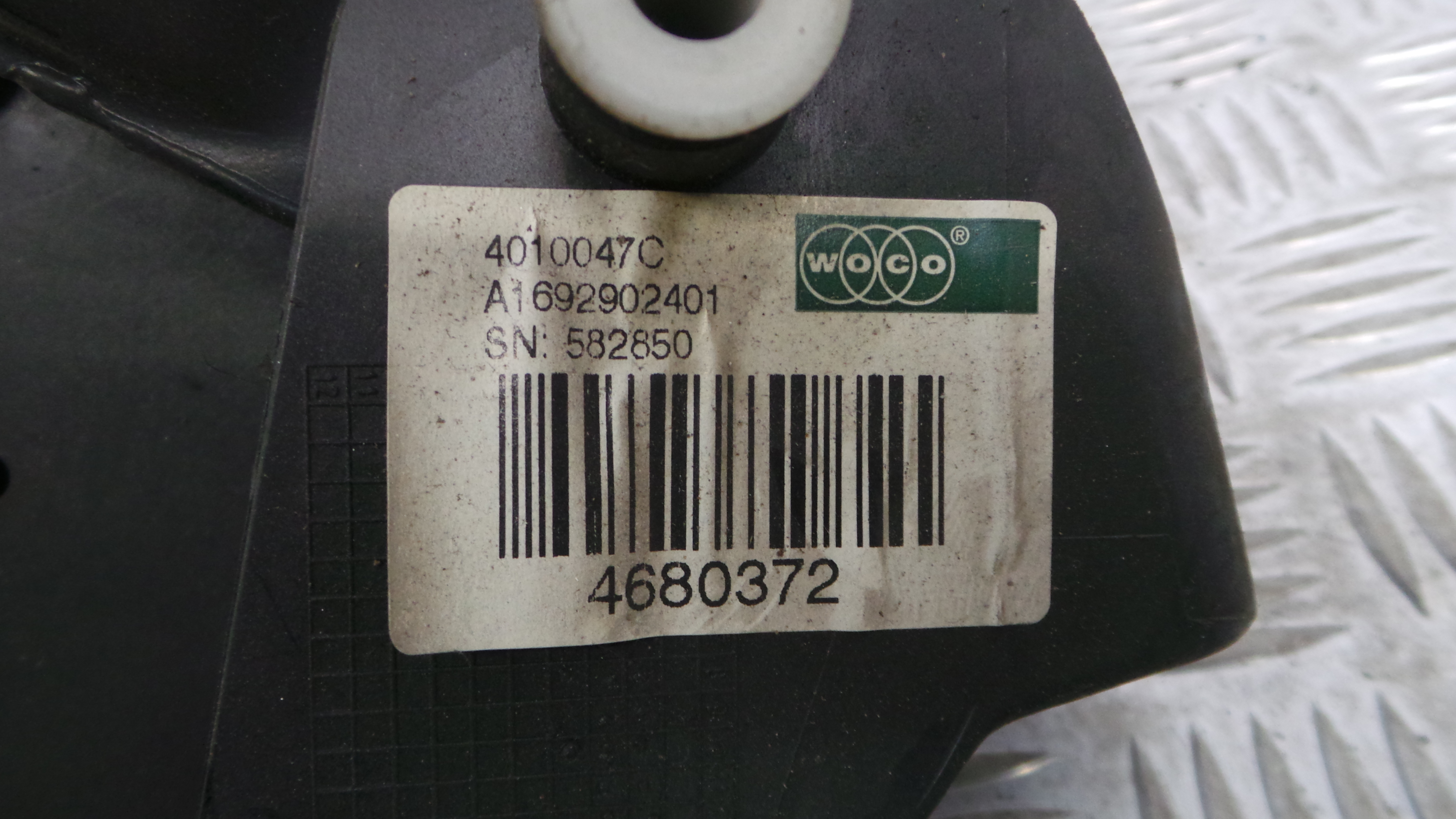 Pedal do Travão A1692902401 - MERCEDES-BENZ B-CLASS Sports Tourer (W245)-33185595