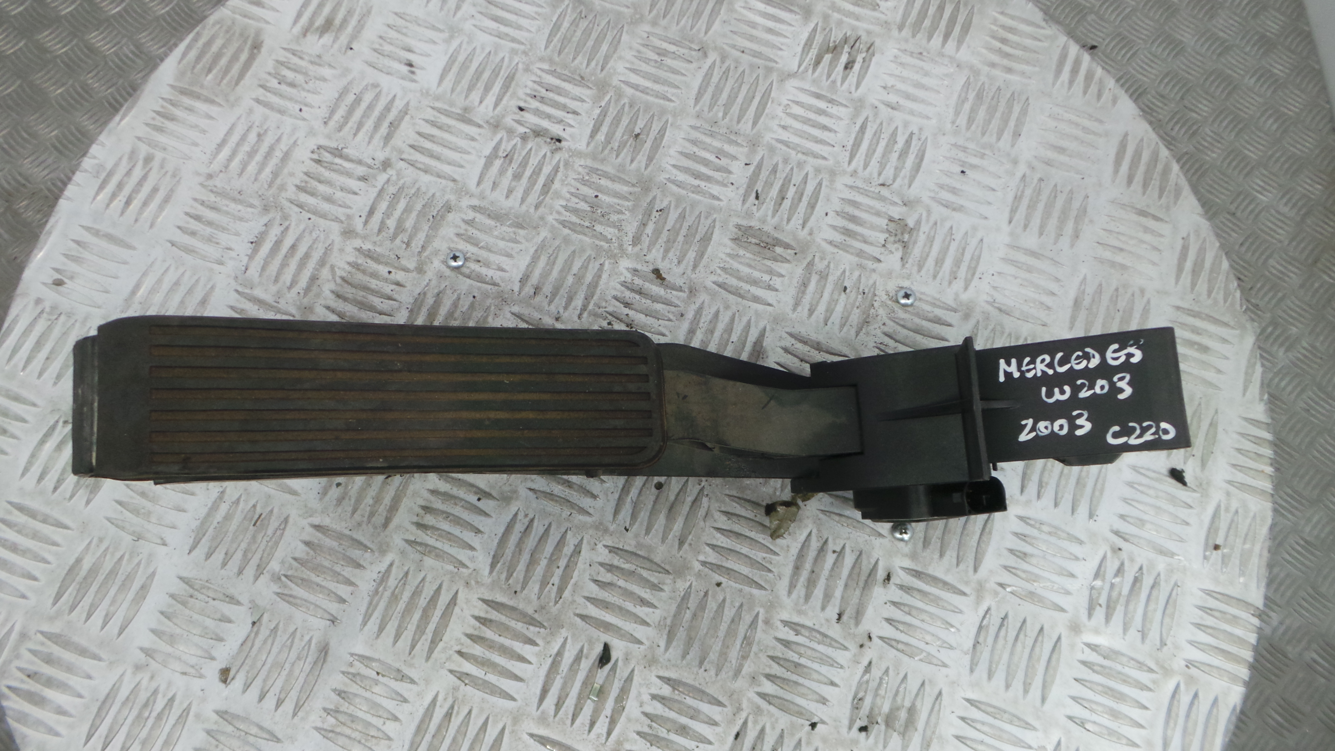 Pedal do Acelerador A2113000404 - MERCEDES-BENZ C-CLASS (W203)-33185650