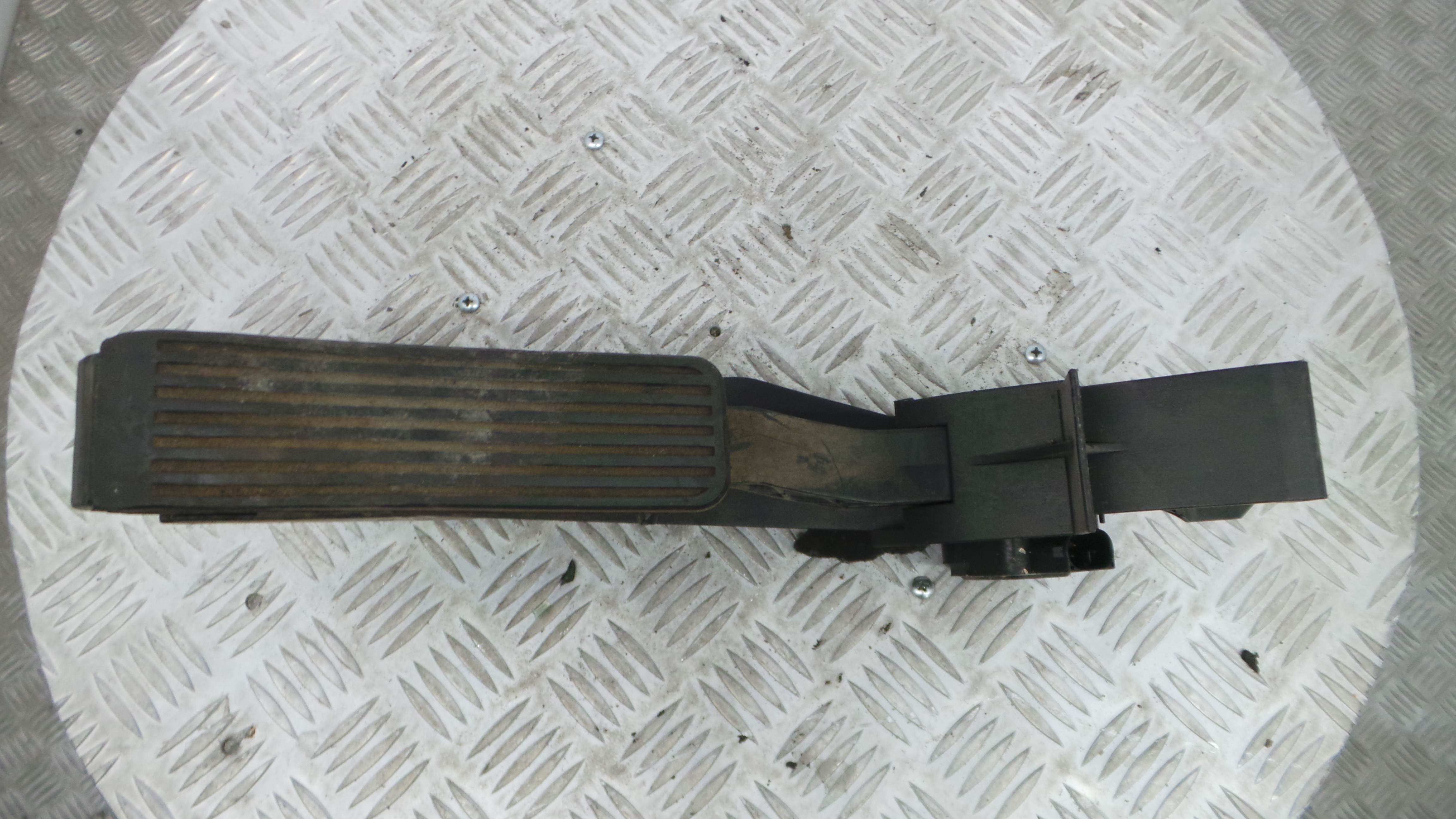 Pedal do Acelerador A2113000804 - MERCEDES-BENZ C-CLASS (W203)-33185653 Pedal do Acelerador A2113000804 - MERCEDES-BENZ C-CLASS (W203)-33185653