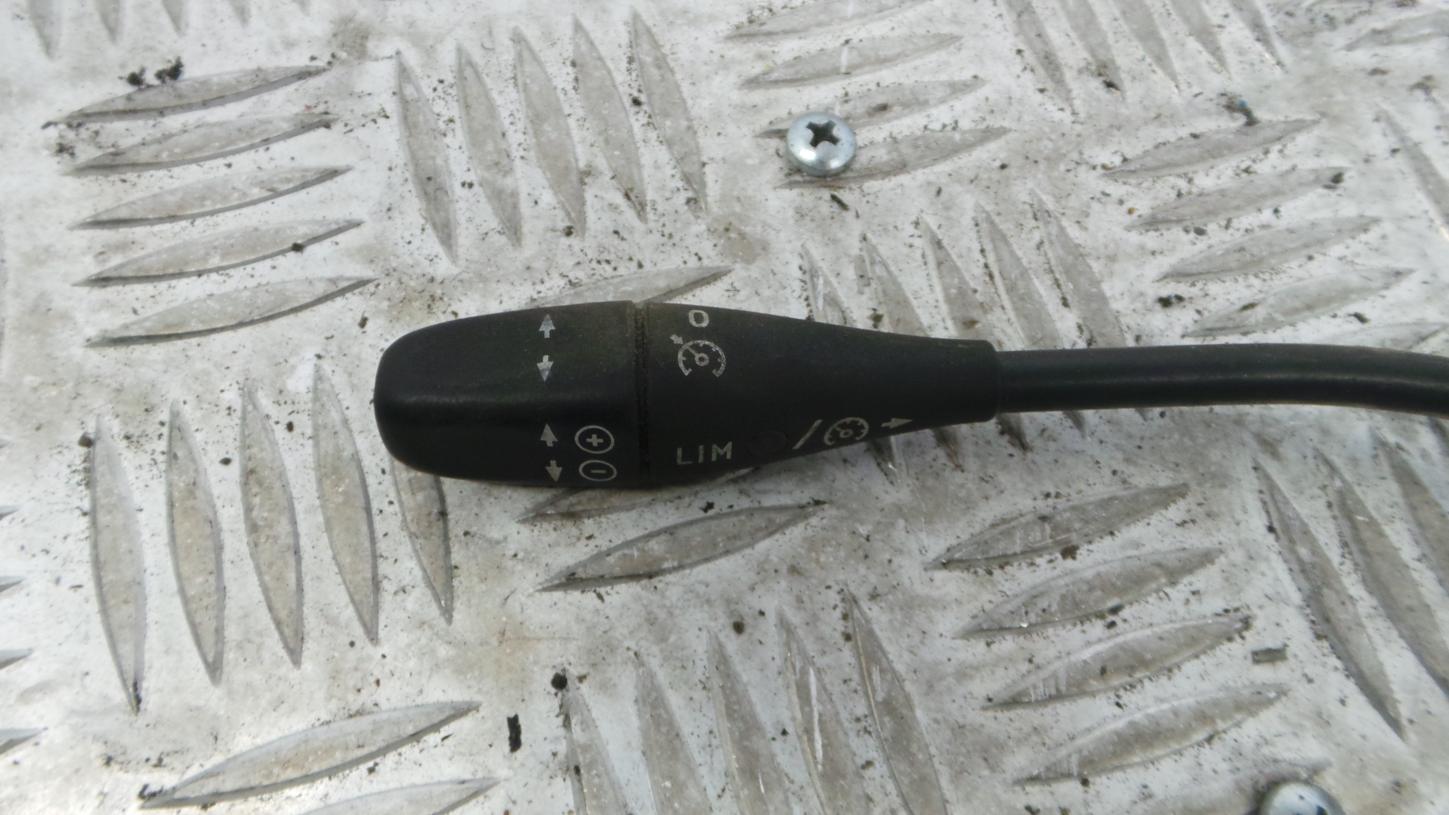 Comando do Cruise Control A0085452624 - MERCEDES-BENZ CLK (C209)-33186291