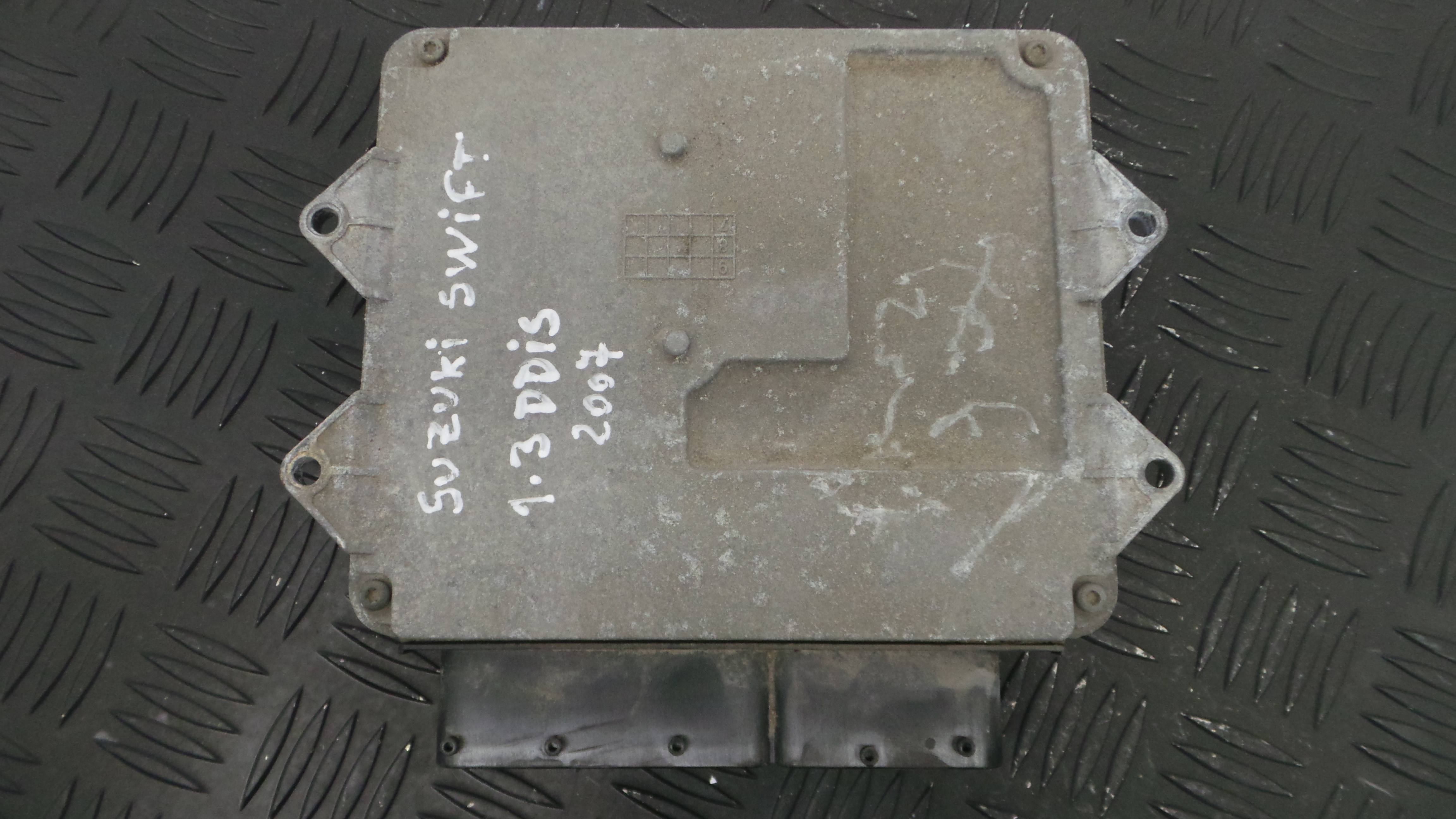 Centralina do Motor 55563975 - SUZUKI SWIFT III (MZ, EZ)-33186319