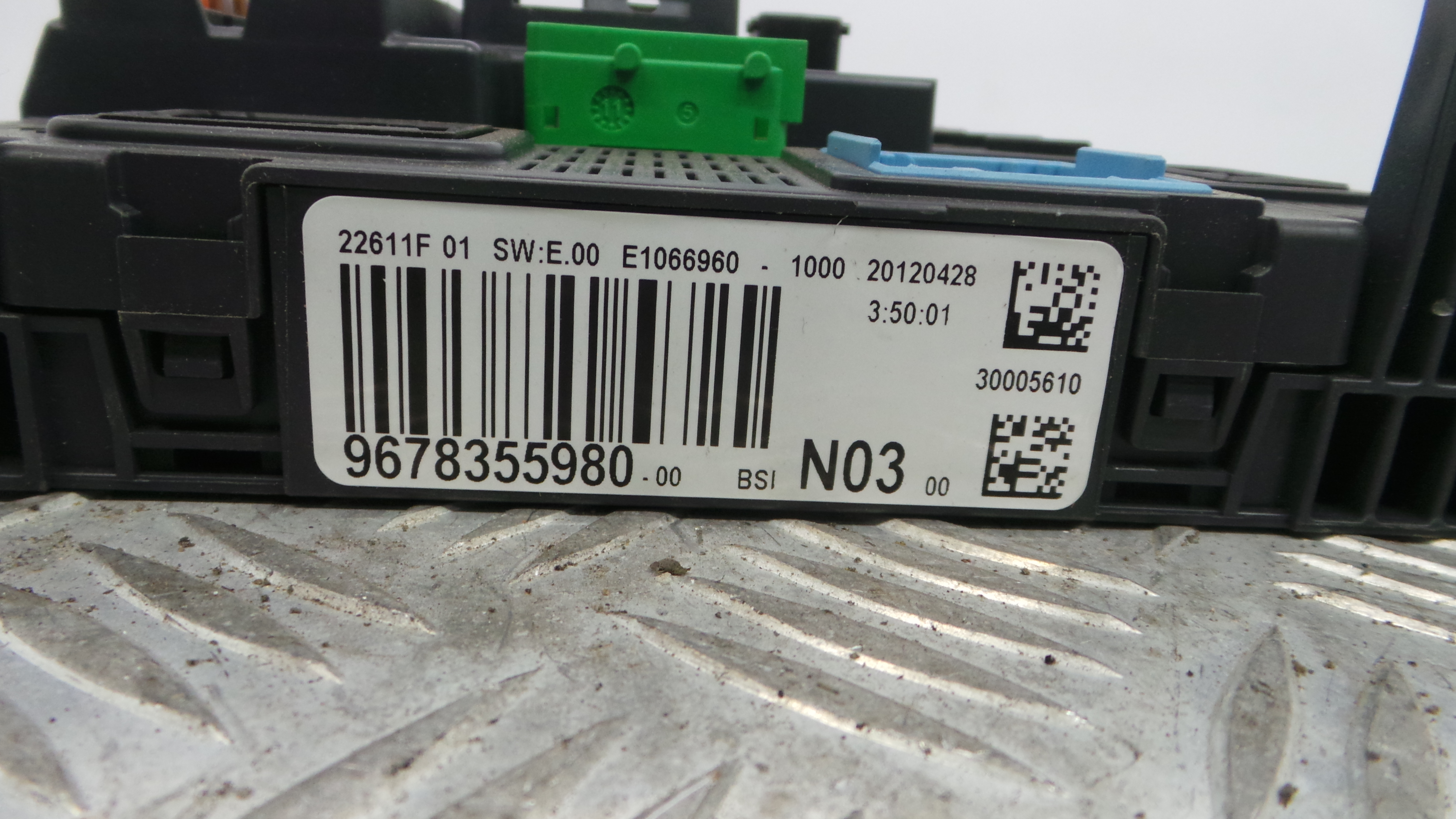 Caixa dos Fusíveis / BSI / UCH / SAM 9678355980 - PEUGEOT 208 I (CA_, CC_)-33186354