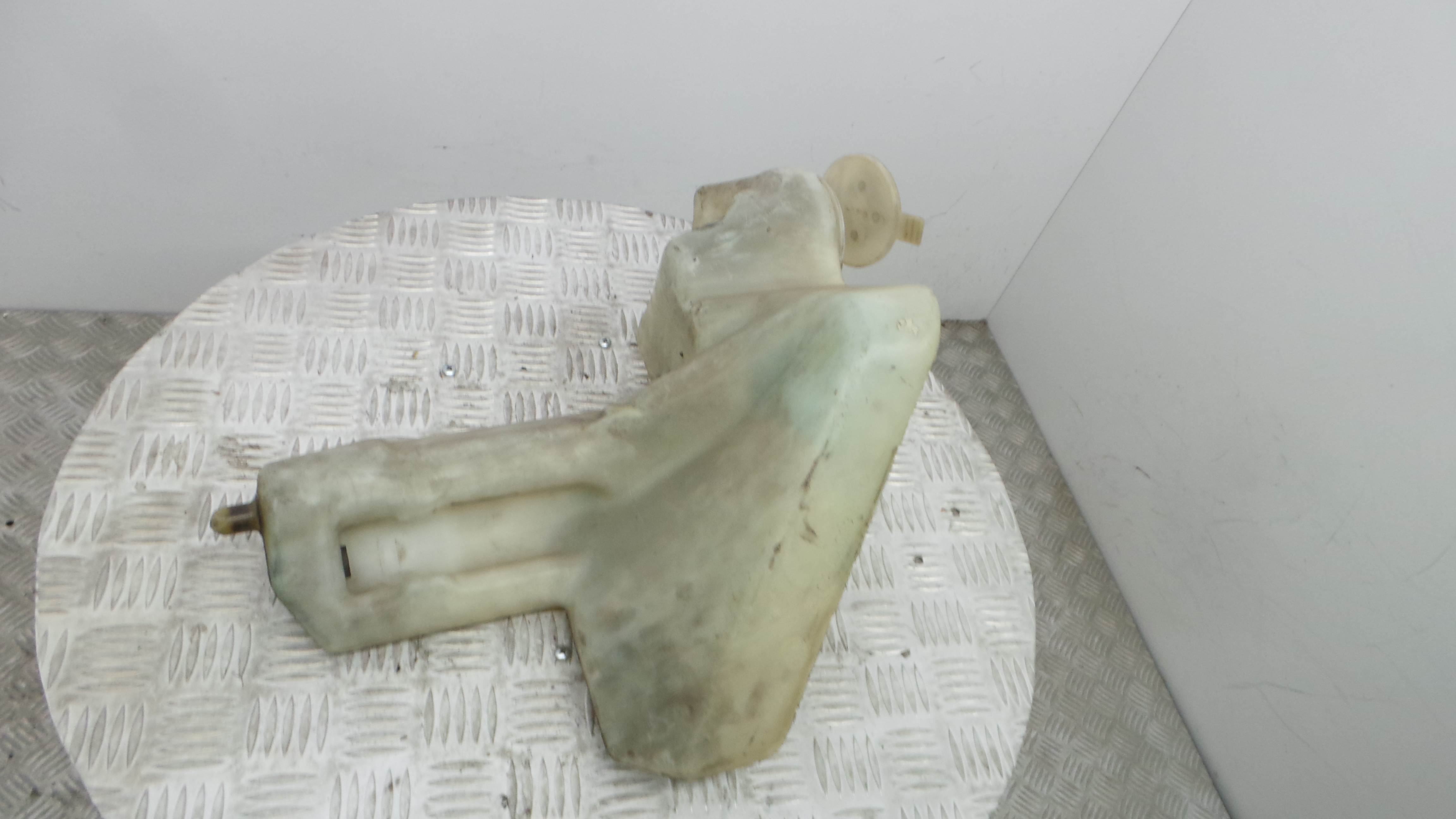 Depósito De Água Do Limpa-vidros 1688690020 - MERCEDES-BENZ A-CLASS (W168)-33187642