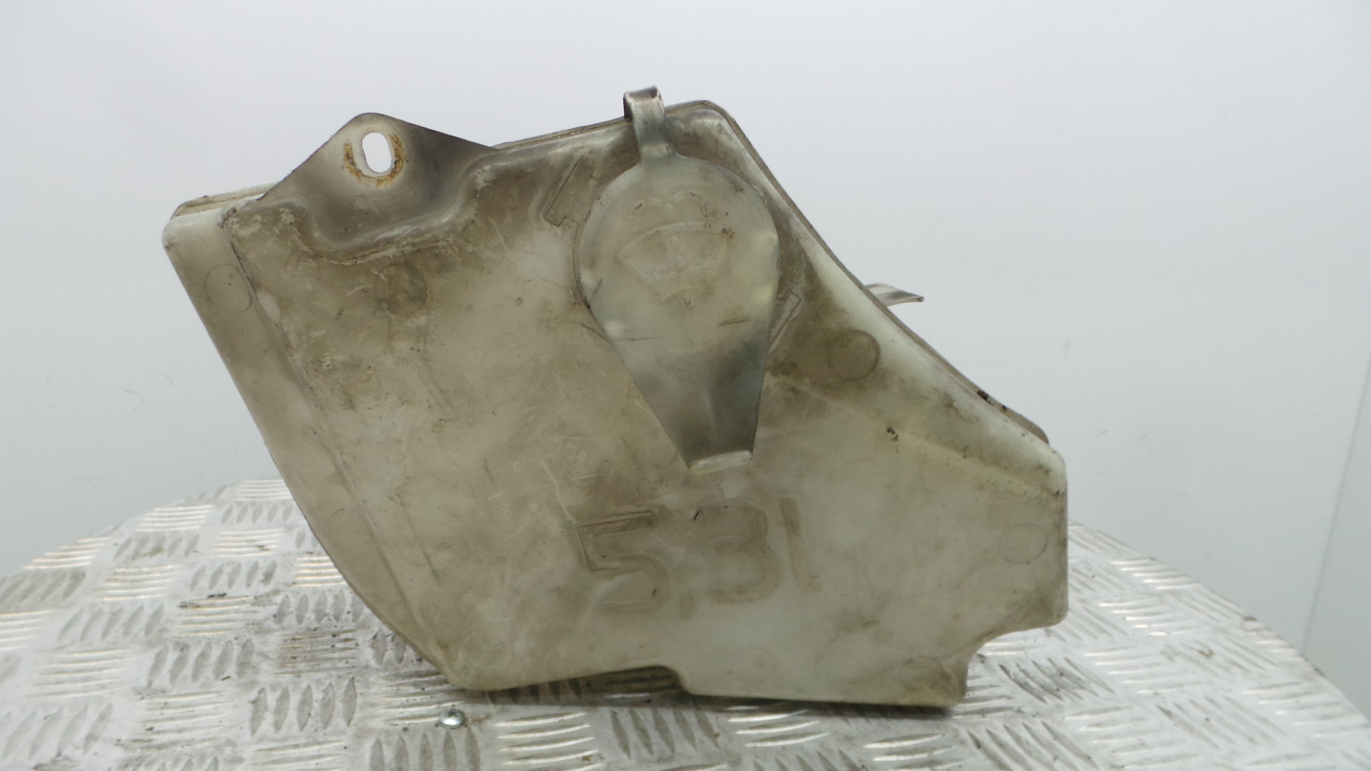 Depósito De Água Do Limpa-vidros 61.67-8362808 - BMW 3 (E46)-33187681 Depósito De Água Do Limpa-vidros 61.67-8362808 - BMW 3 (E46)-33187681