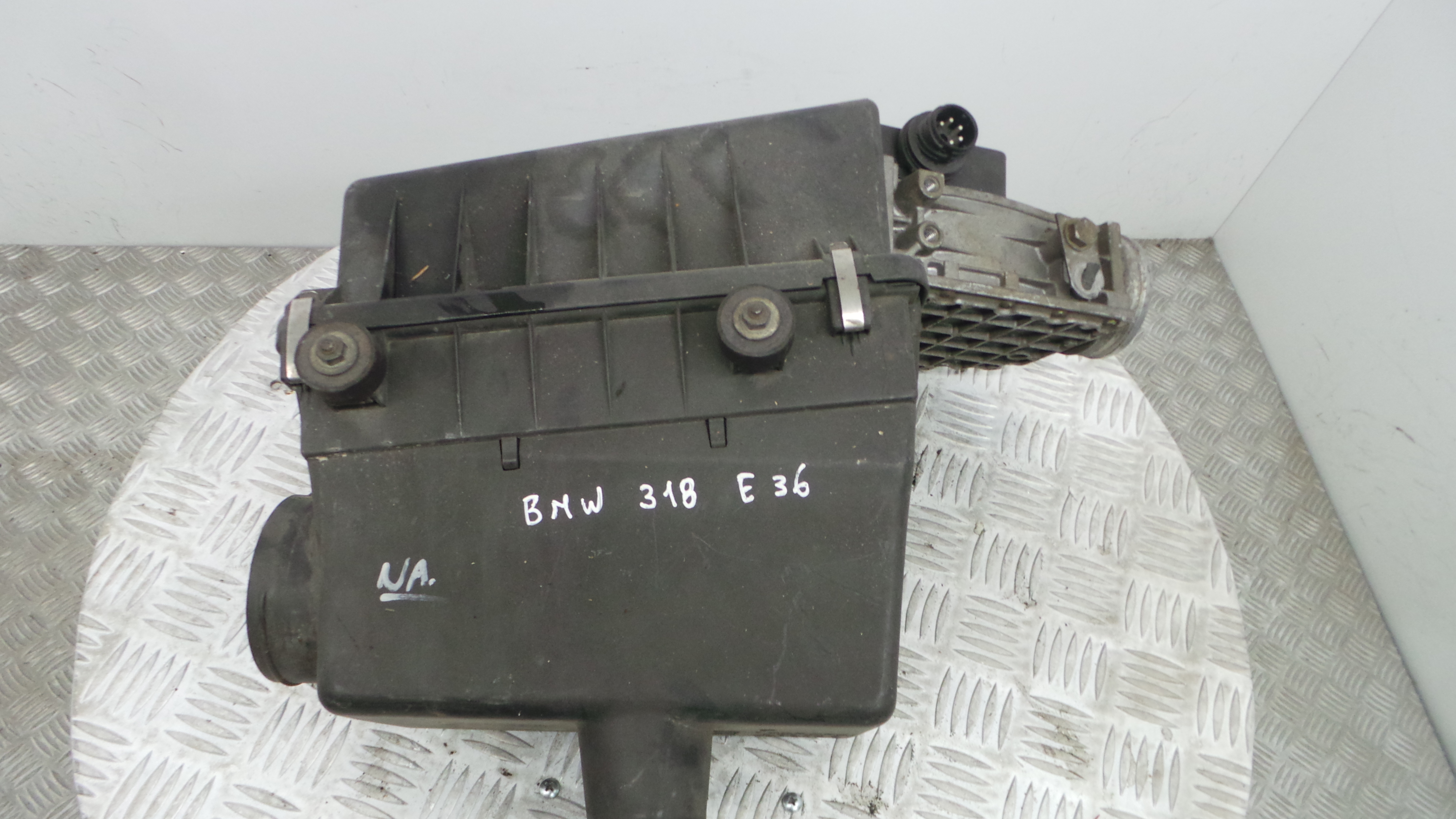 Caixa Filtro de Ar  1727684 - BMW 3 (E36)-33187697