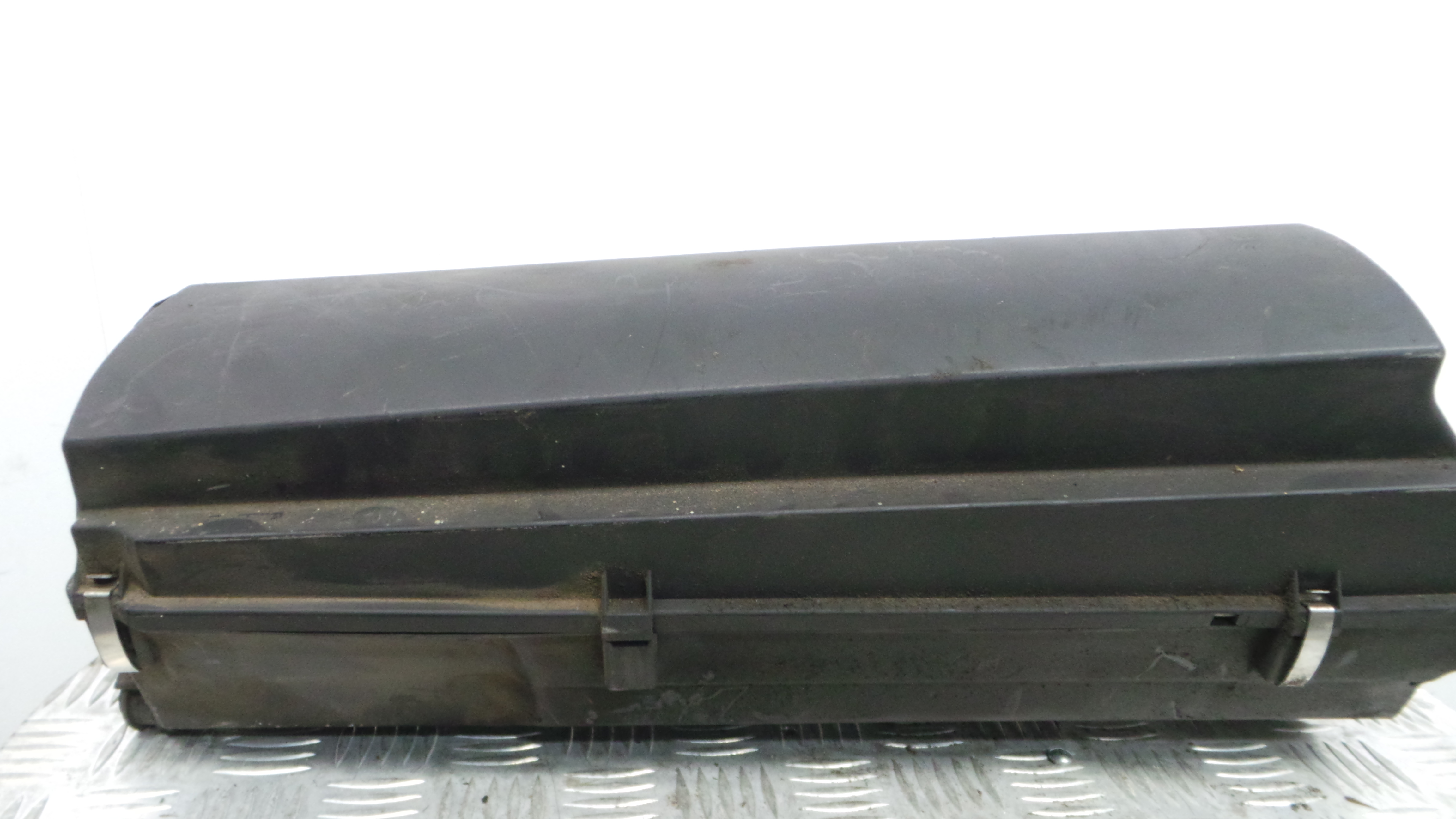 Caixa Filtro de Ar  A646090201 - MERCEDES-BENZ C-CLASS (W203)-33187724