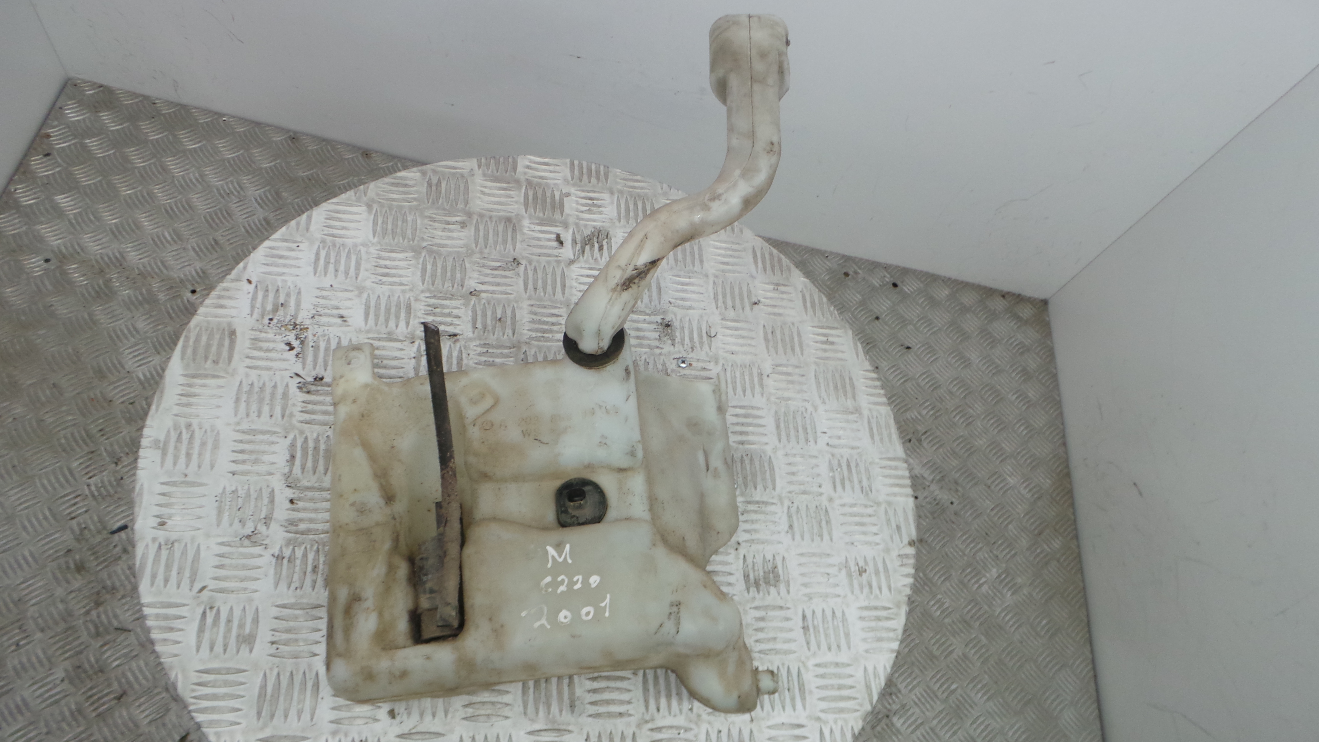 Depósito De Água Do Limpa-vidros A2038600060 - MERCEDES-BENZ C-CLASS (W203)-33187969