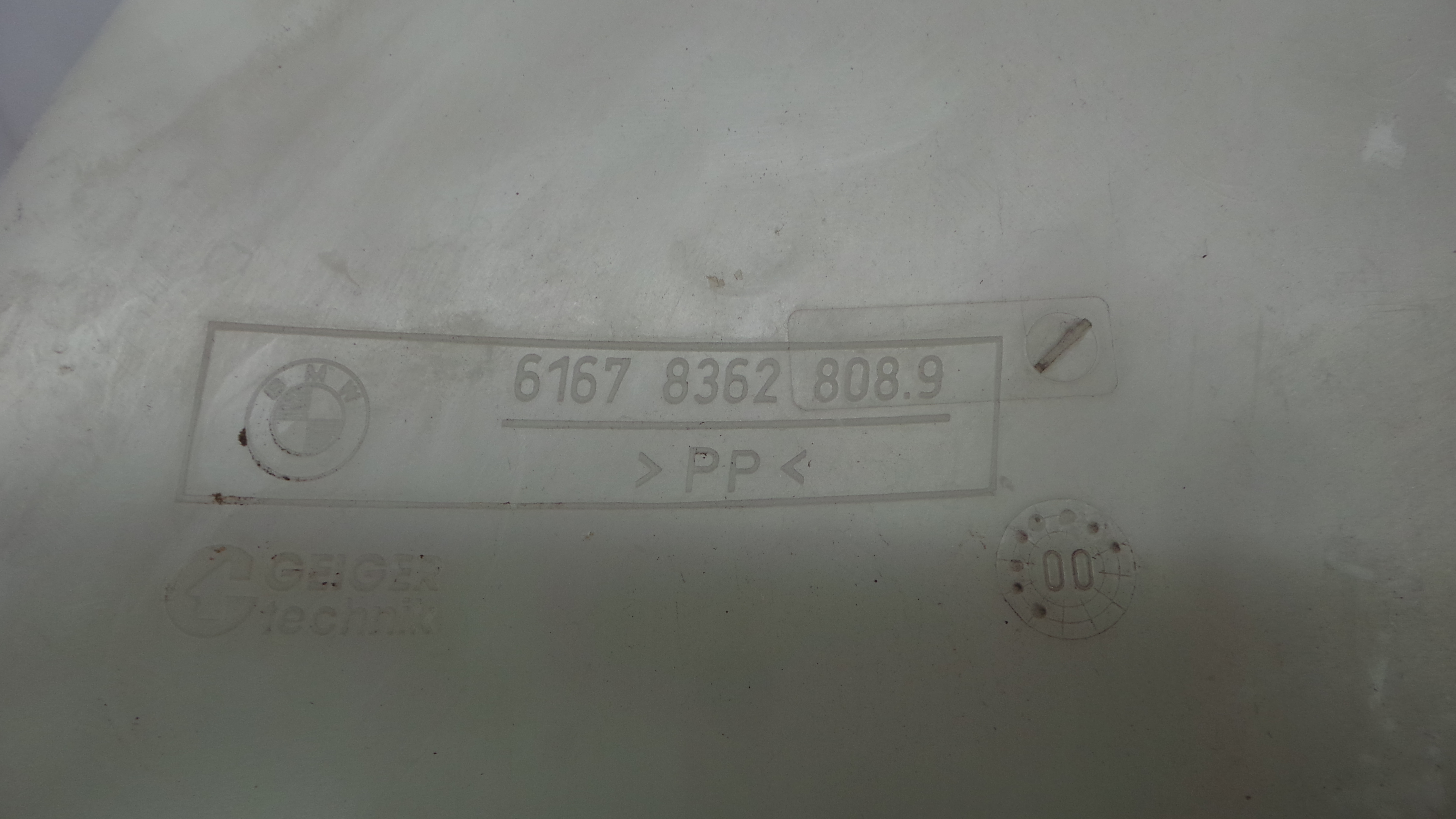 Depósito De Água Do Limpa-vidros 61.67-8362808 - BMW 3 (E46)-33187972