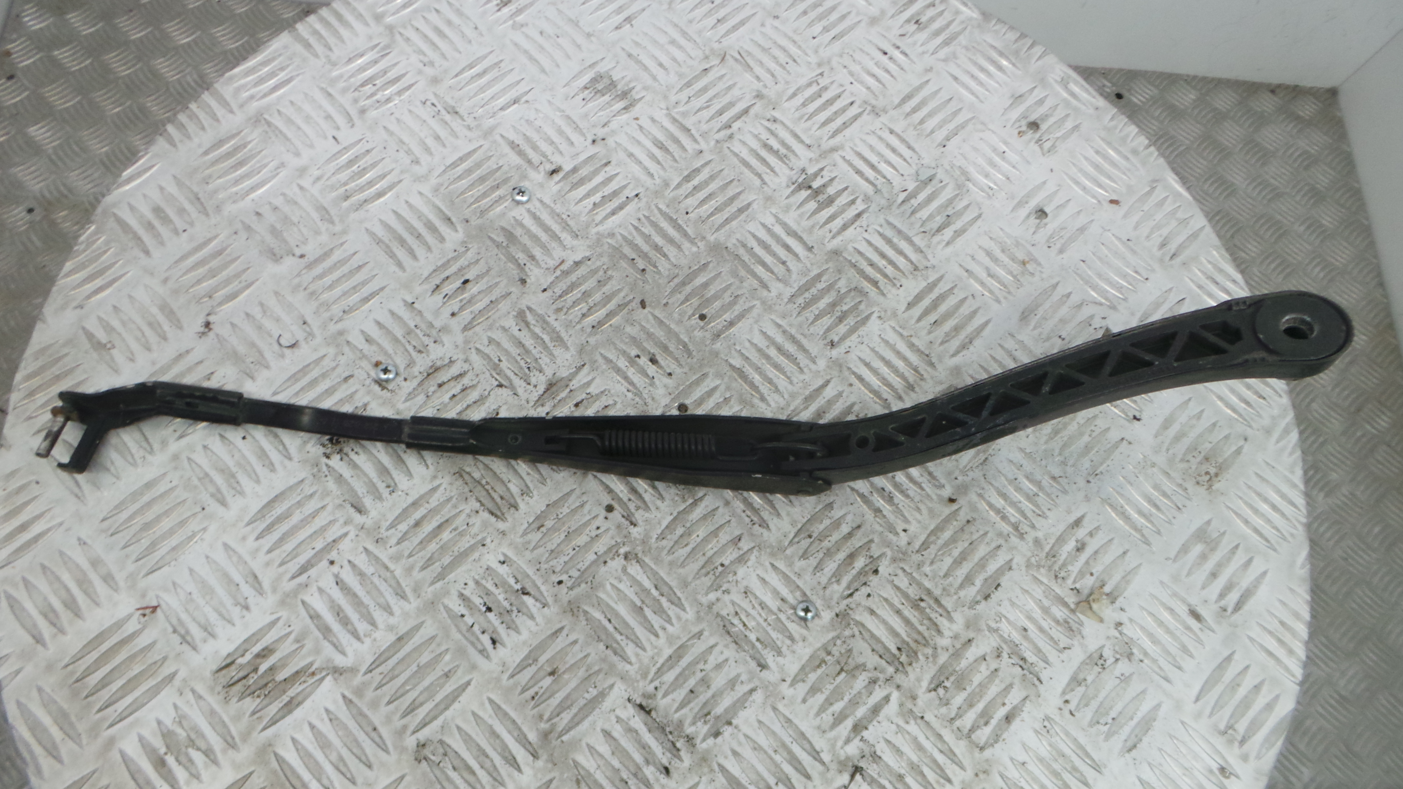 Braço Esquerdo Limpa Para Brisas A2128201344 - MERCEDES-BENZ E-CLASS (W212)-33188006