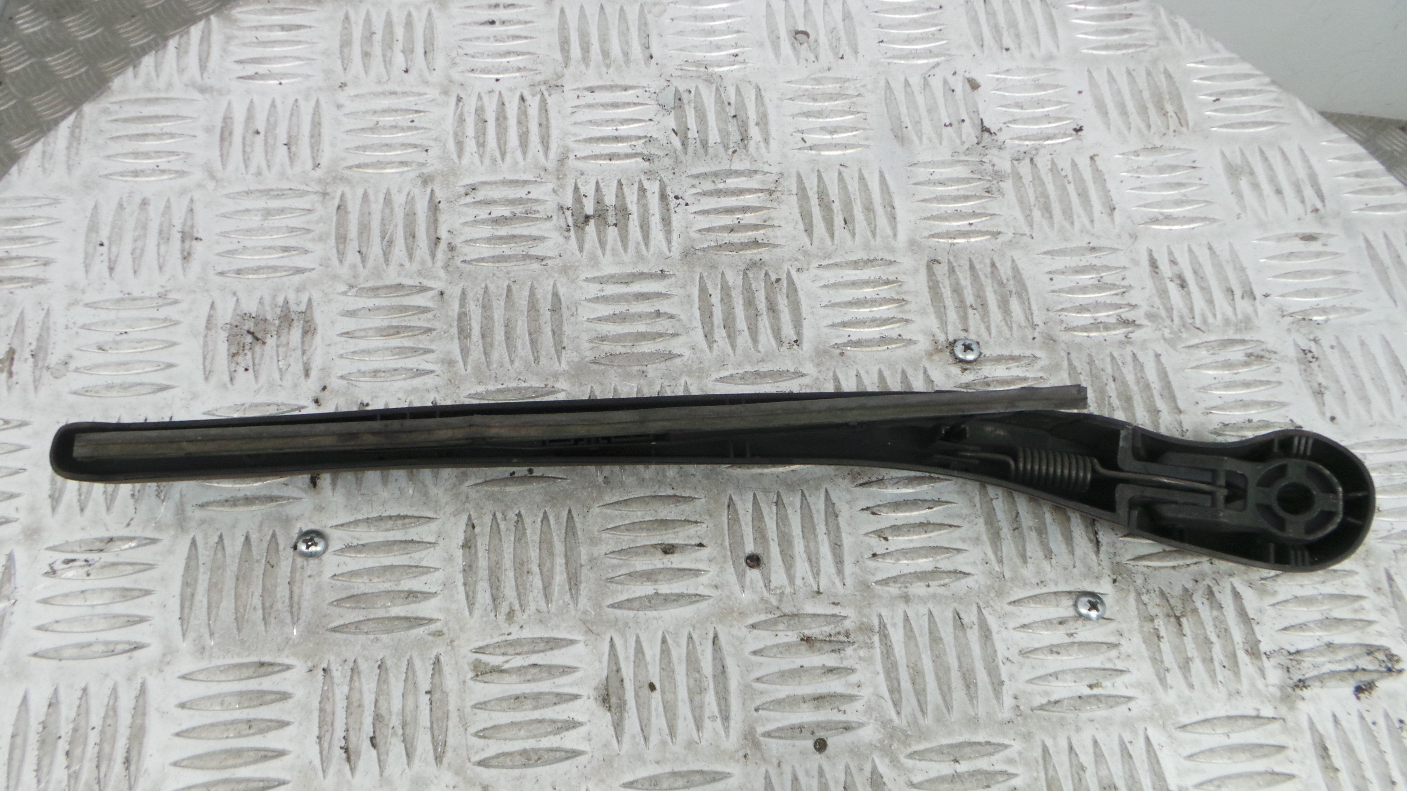 Braço Do Limpa-vidros 61.62-8220830 - BMW 3 (E46)-33188072