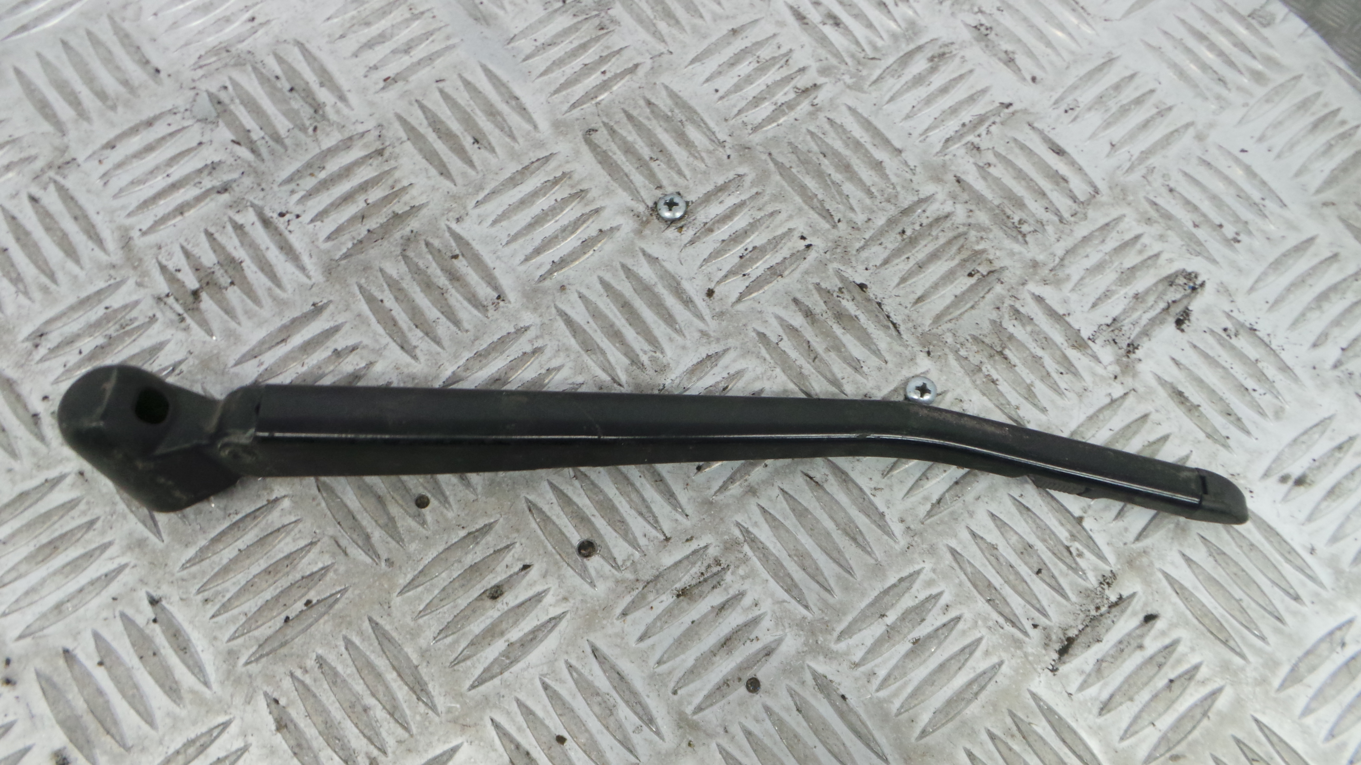 Braço Do Limpa-vidros 7138507 - BMW 1 (E87)-33188075 Braço Do Limpa-vidros 7138507 - BMW 1 (E87)-33188075