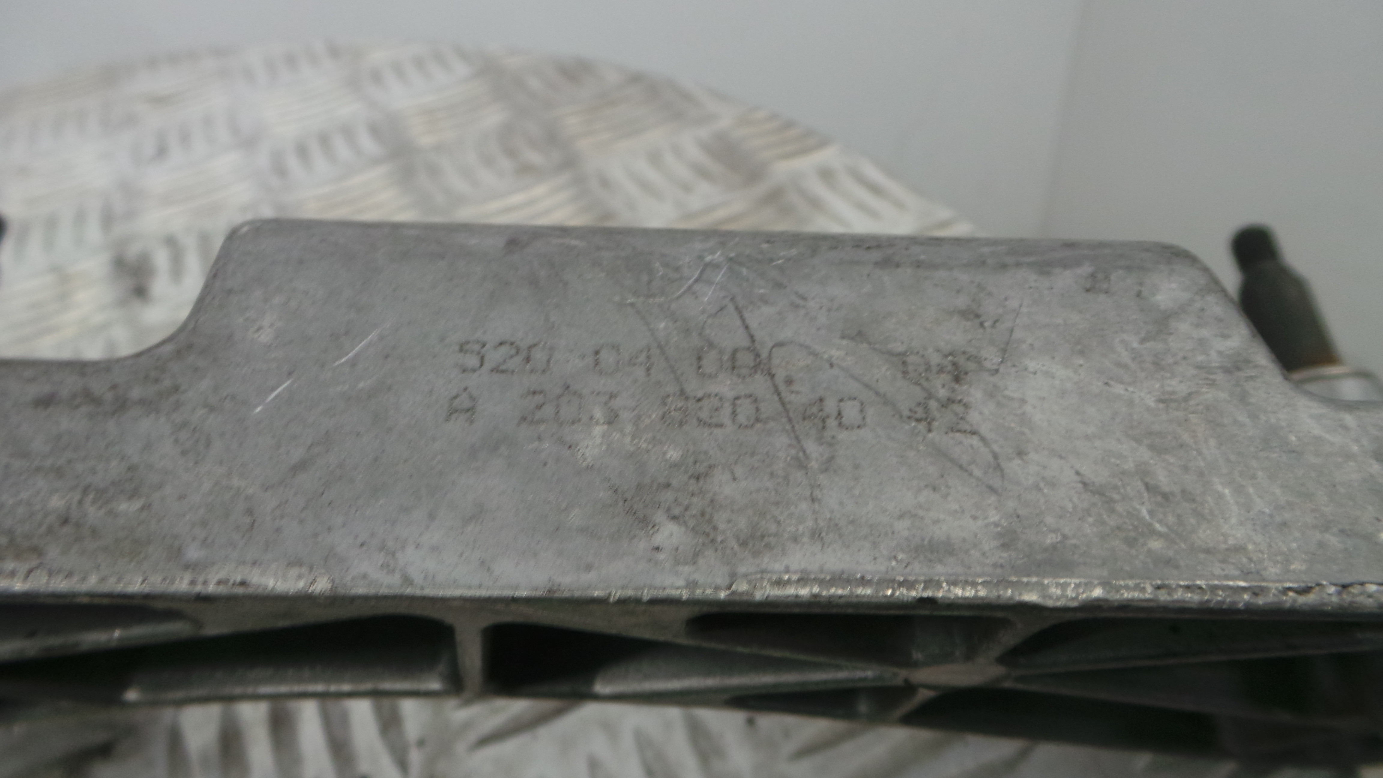 Motor Limpa Vidros Frente A2038204042 - MERCEDES-BENZ C-CLASS (W203)-33188087