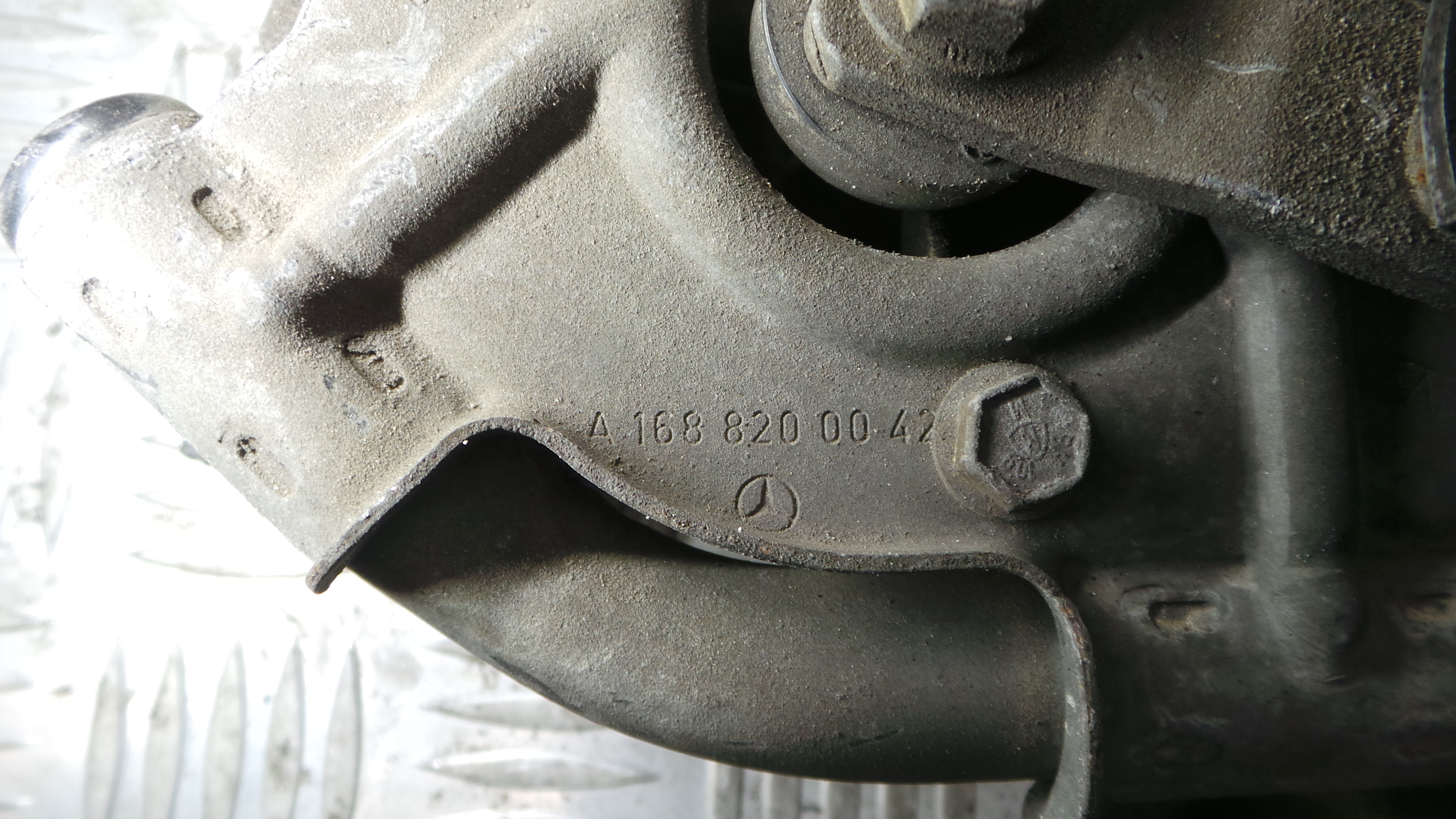 Motor Limpa Vidros Frente  A1688200042 - MERCEDES-BENZ A-CLASS (W168)-33188110