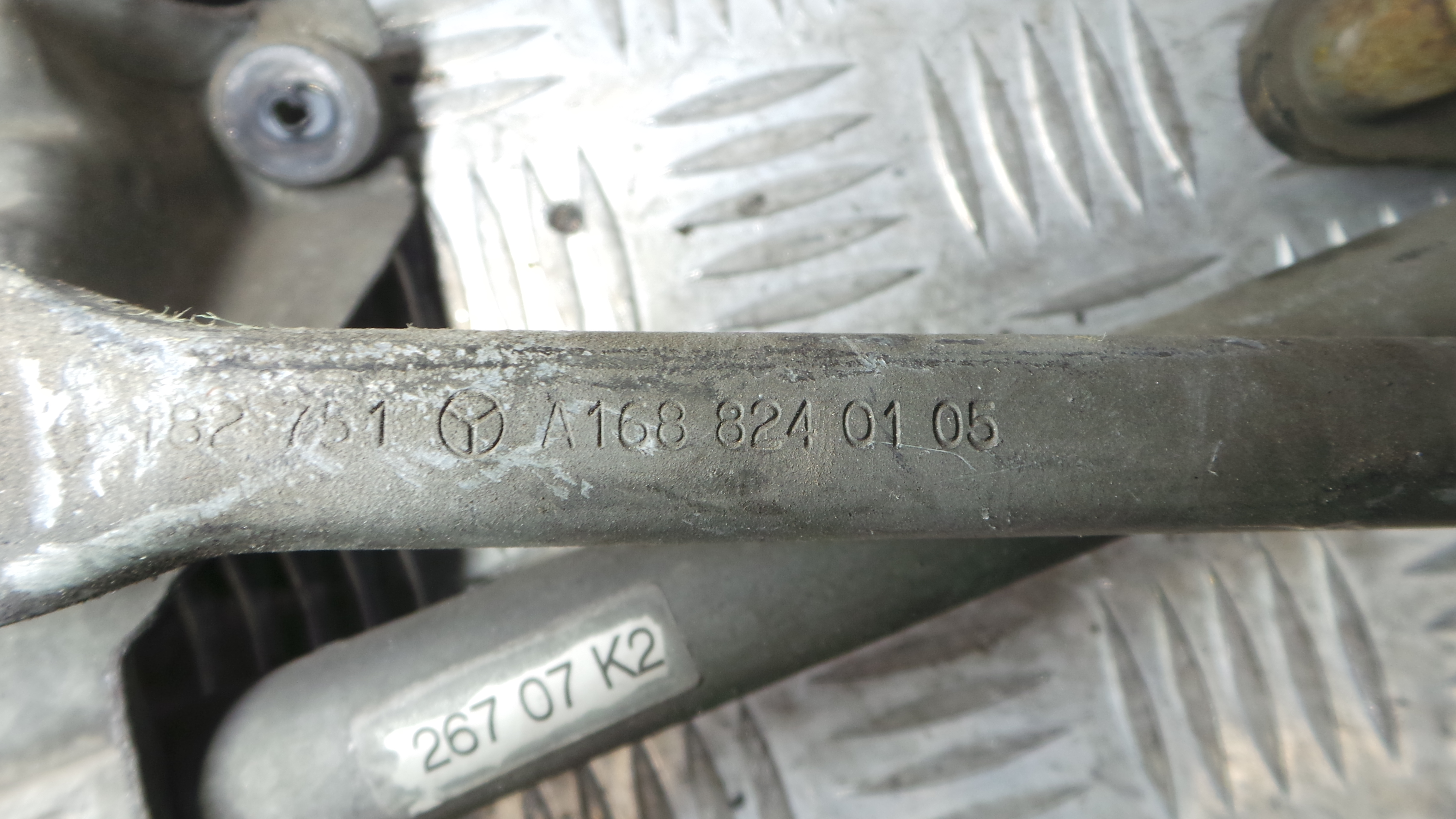 Motor Limpa Vidros Frente  A1688200042 - MERCEDES-BENZ A-CLASS (W168)-33188110