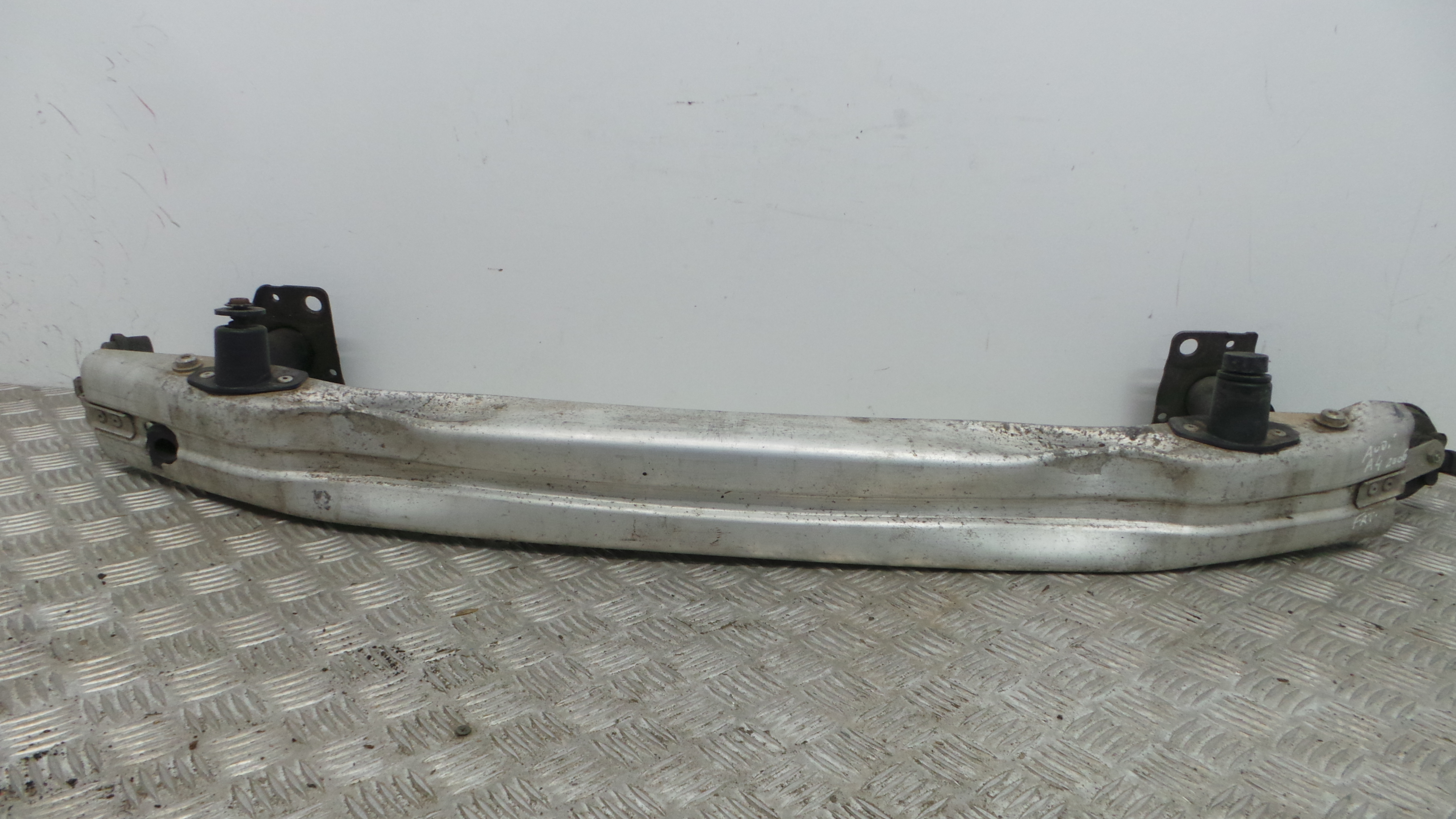 Reforço do Para Choques Frente  8E0807109J - AUDI A4 B7 (8EC)-33188238