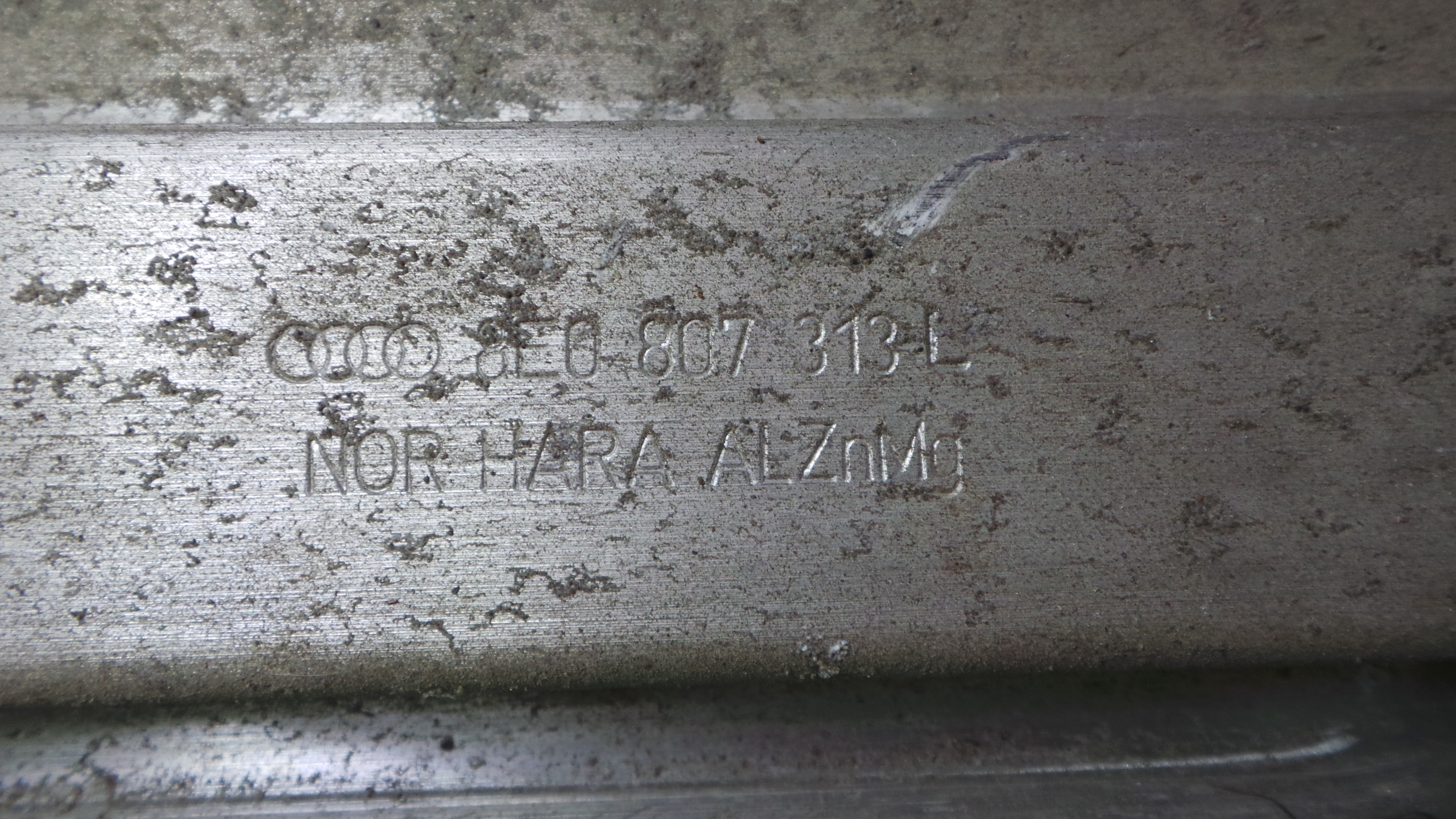 Reforco do Para Choques Traseiro  8E0807313L - AUDI A4 B7 Avant (8ED)-33188242