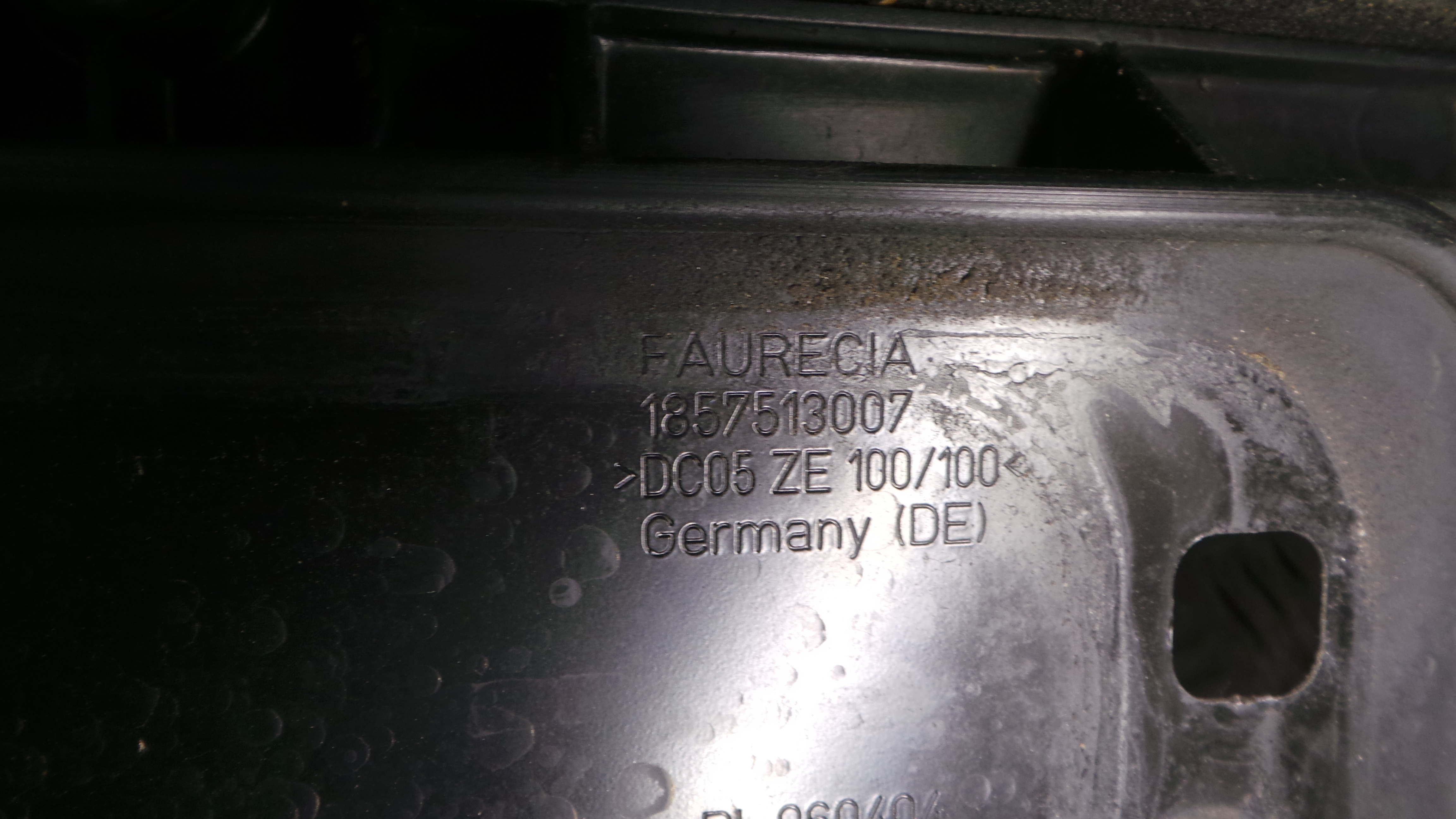 Frente em Fibra ou Chapa 51.64-7193192 - BMW 1 (E87)-33188280