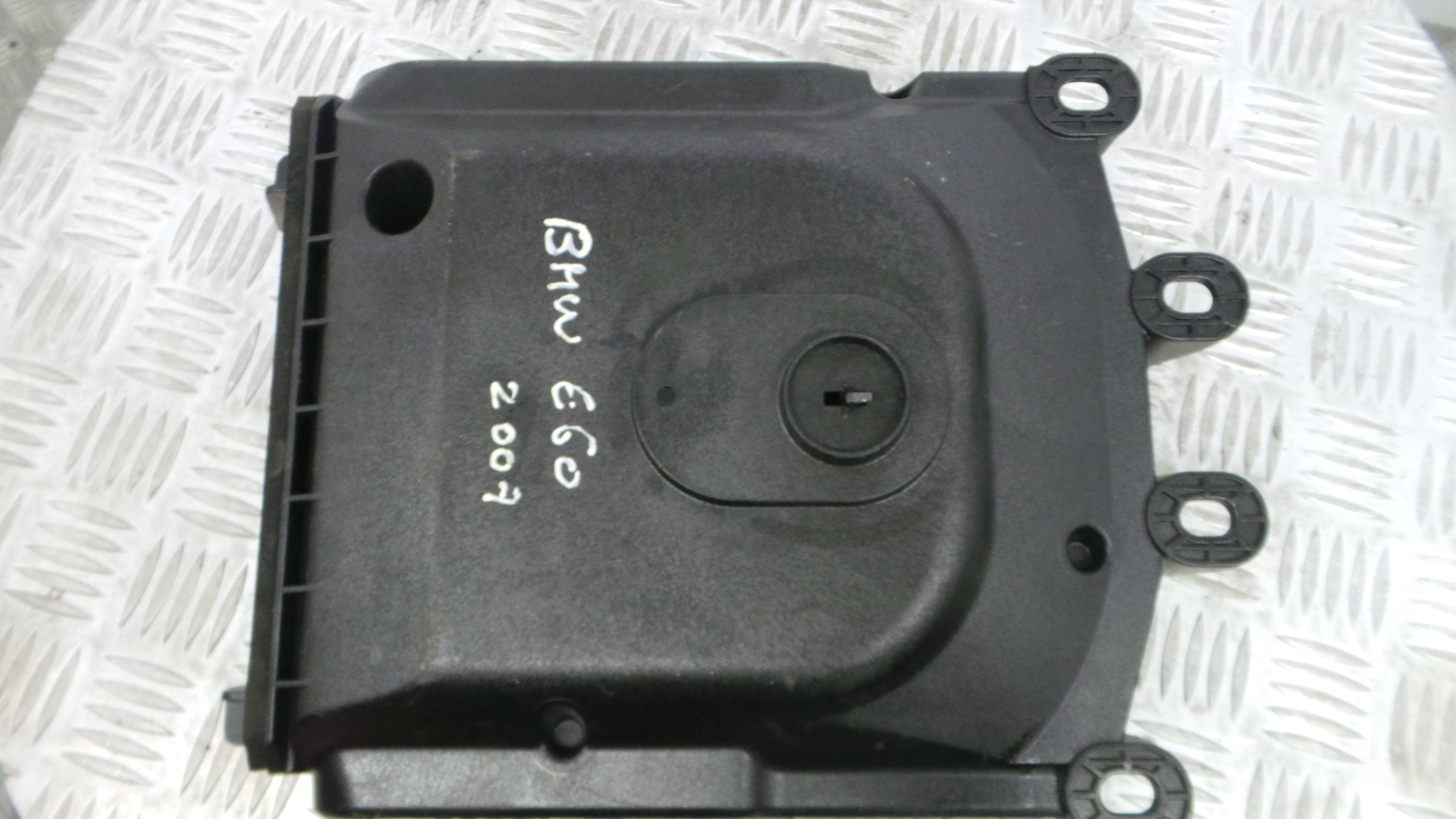 Subwoofers 65.13-6929100 - BMW 5 (E60)-33188303