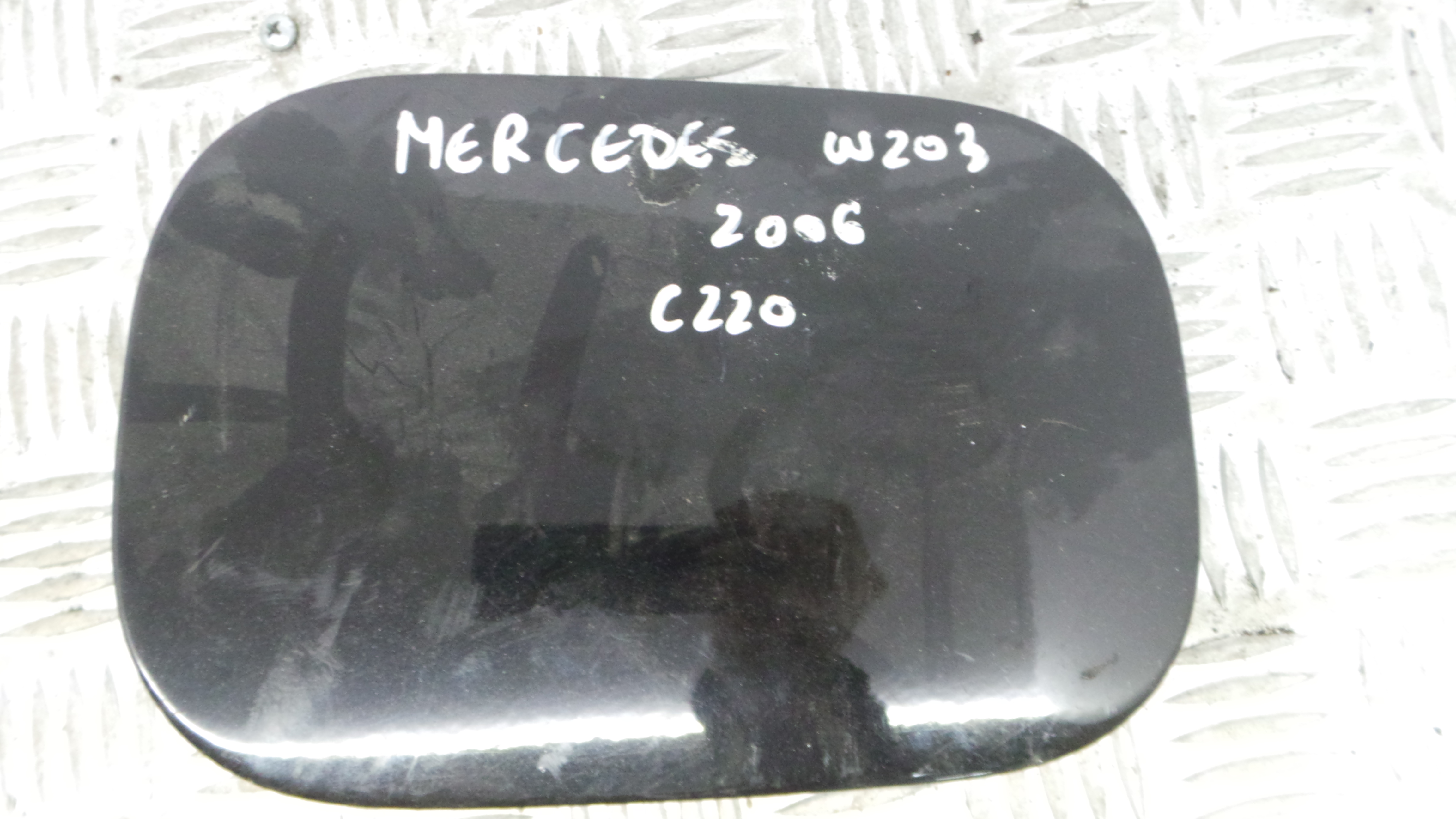 Tampão de Combustivel  A2037500206 - MERCEDES-BENZ C-CLASS (W203)-33188447