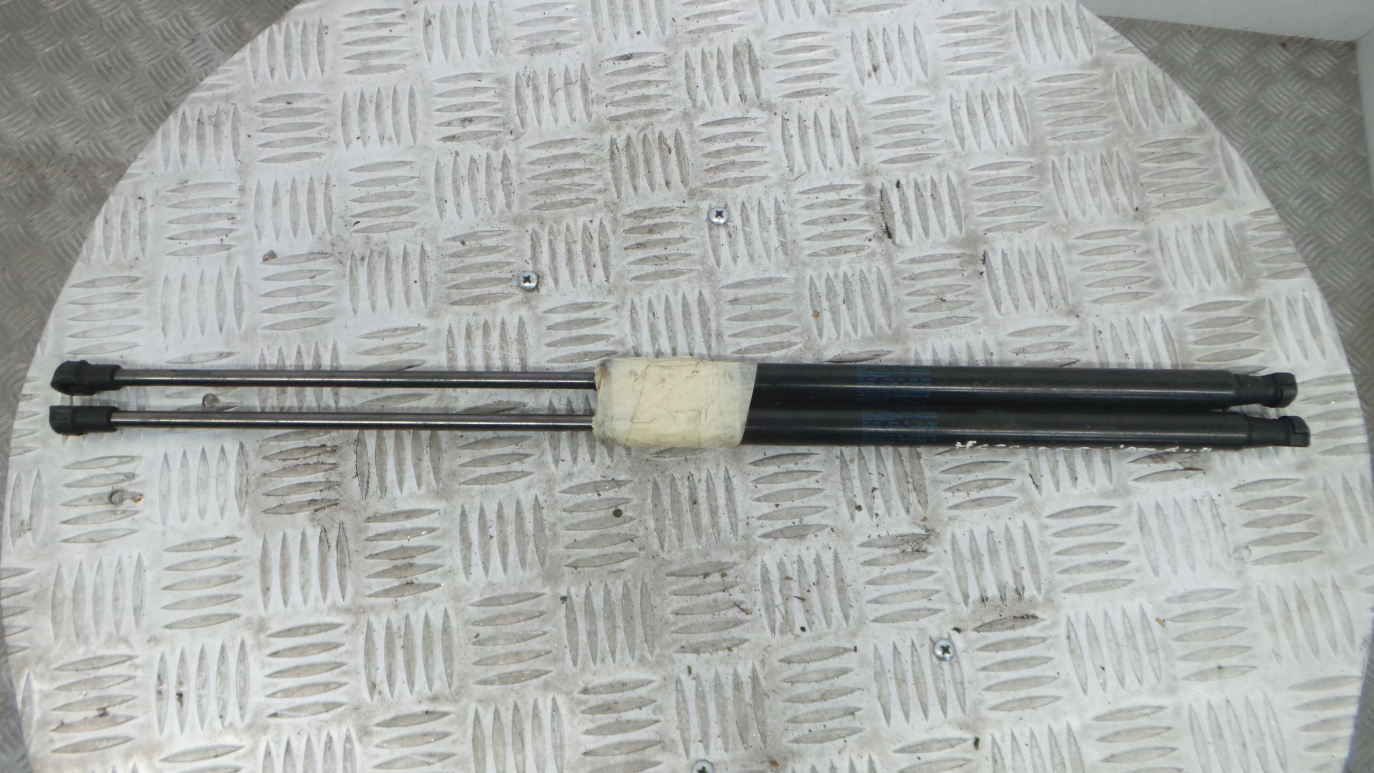 Amortecedor da Mala A1769800164 - MERCEDES-BENZ A-CLASS (W176)-33188478