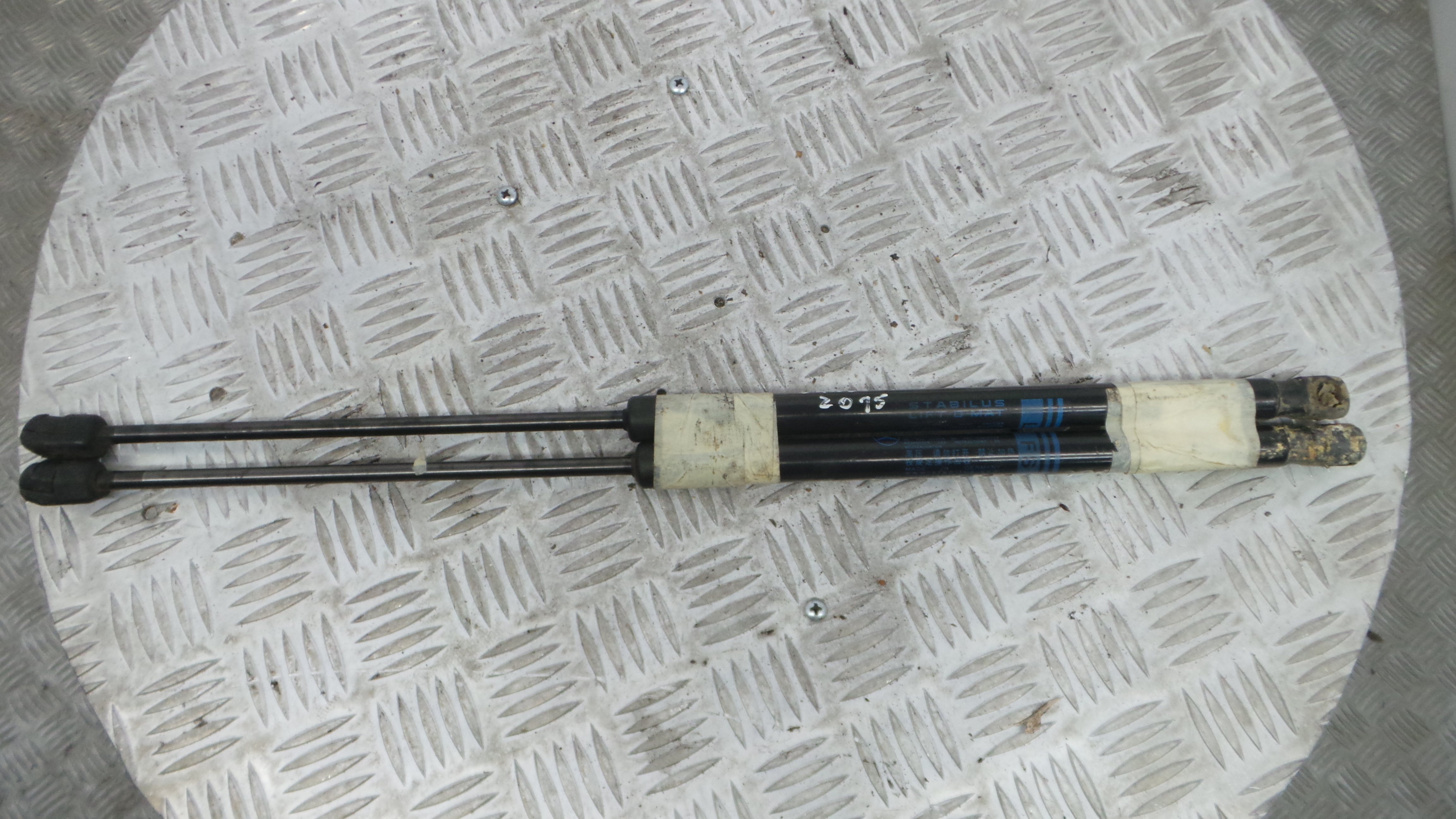 Amortecedor da Mala A1769800164 - MERCEDES-BENZ A-CLASS (W176)-33188485