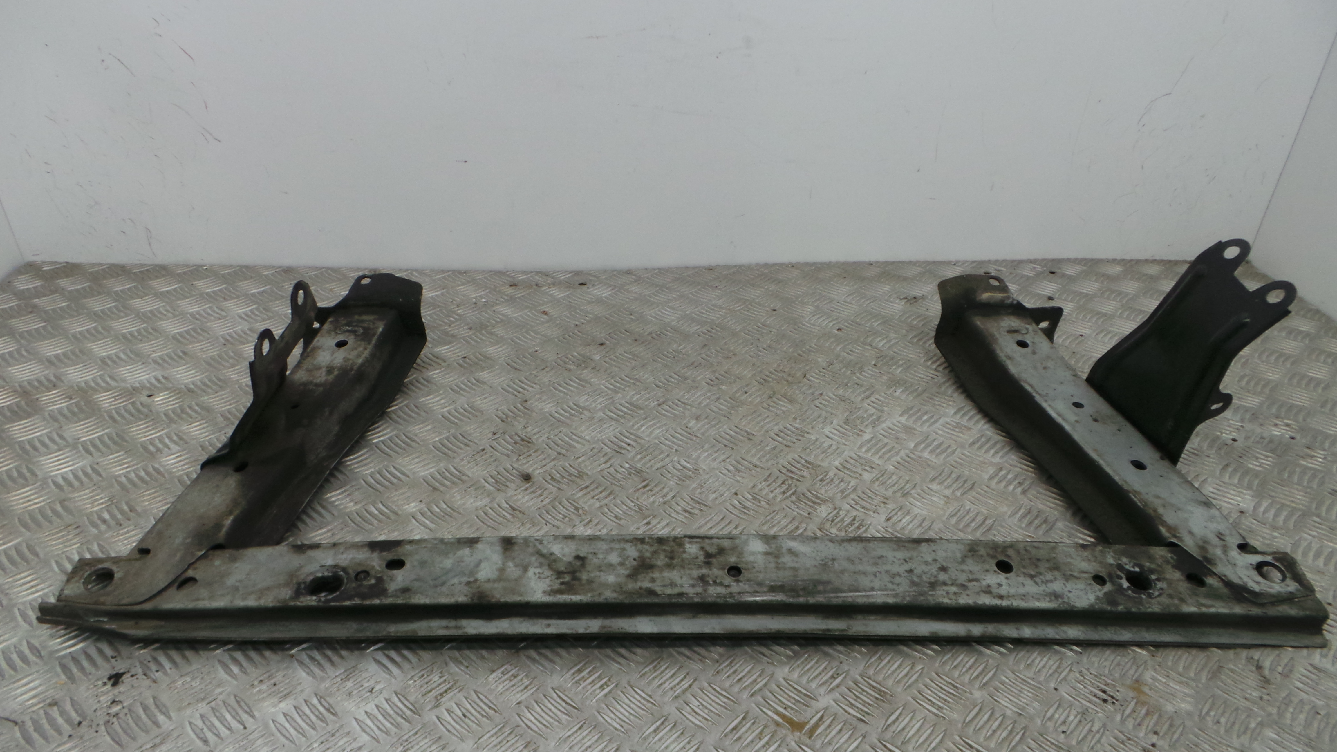 Travessa Inferior 8200197451 - RENAULT MEGANE II (BM0/1_, CM0/1_)-33189196