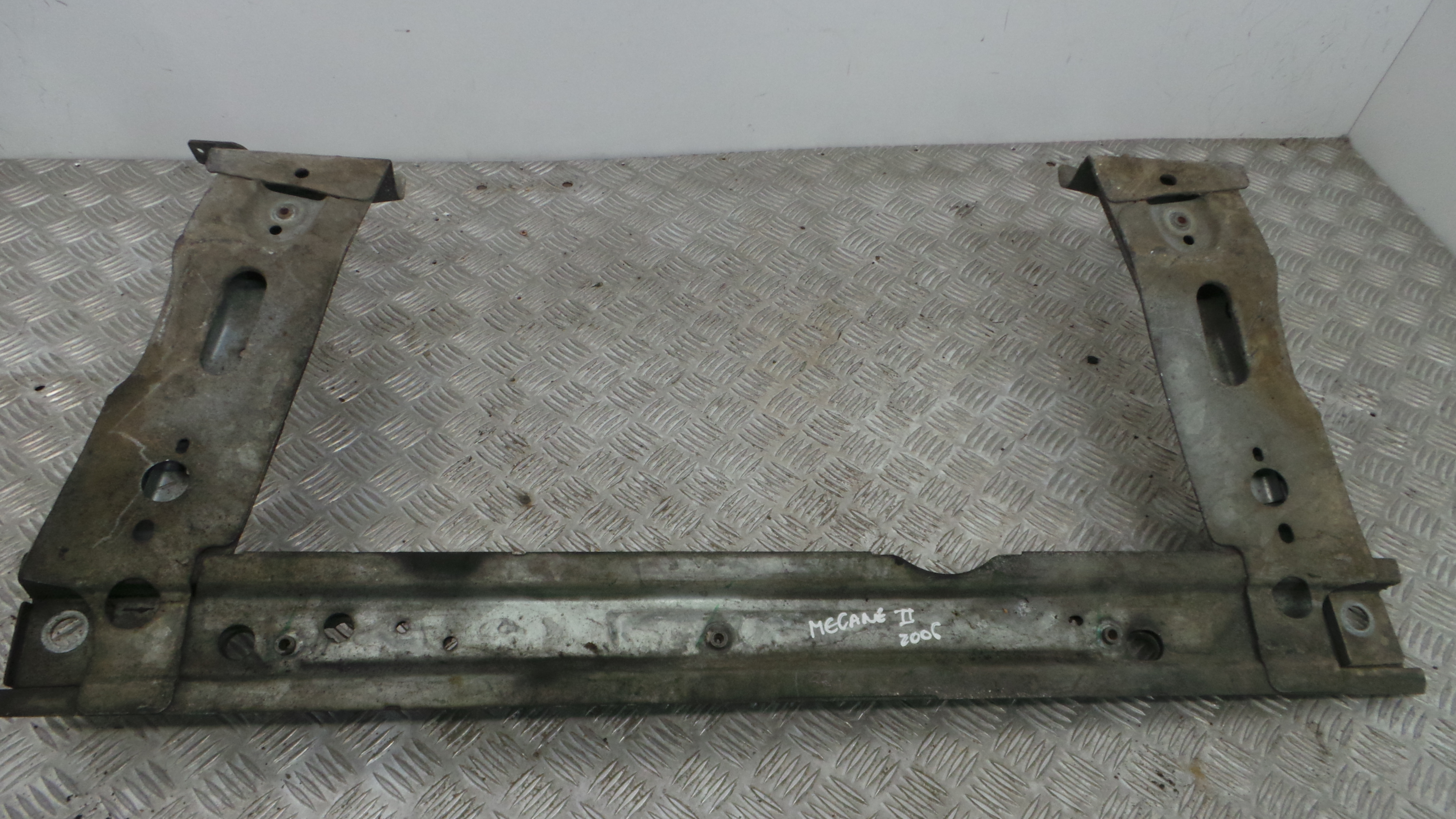 Travessa Inferior 8200197451 - RENAULT MEGANE II (BM0/1_, CM0/1_)-33189200