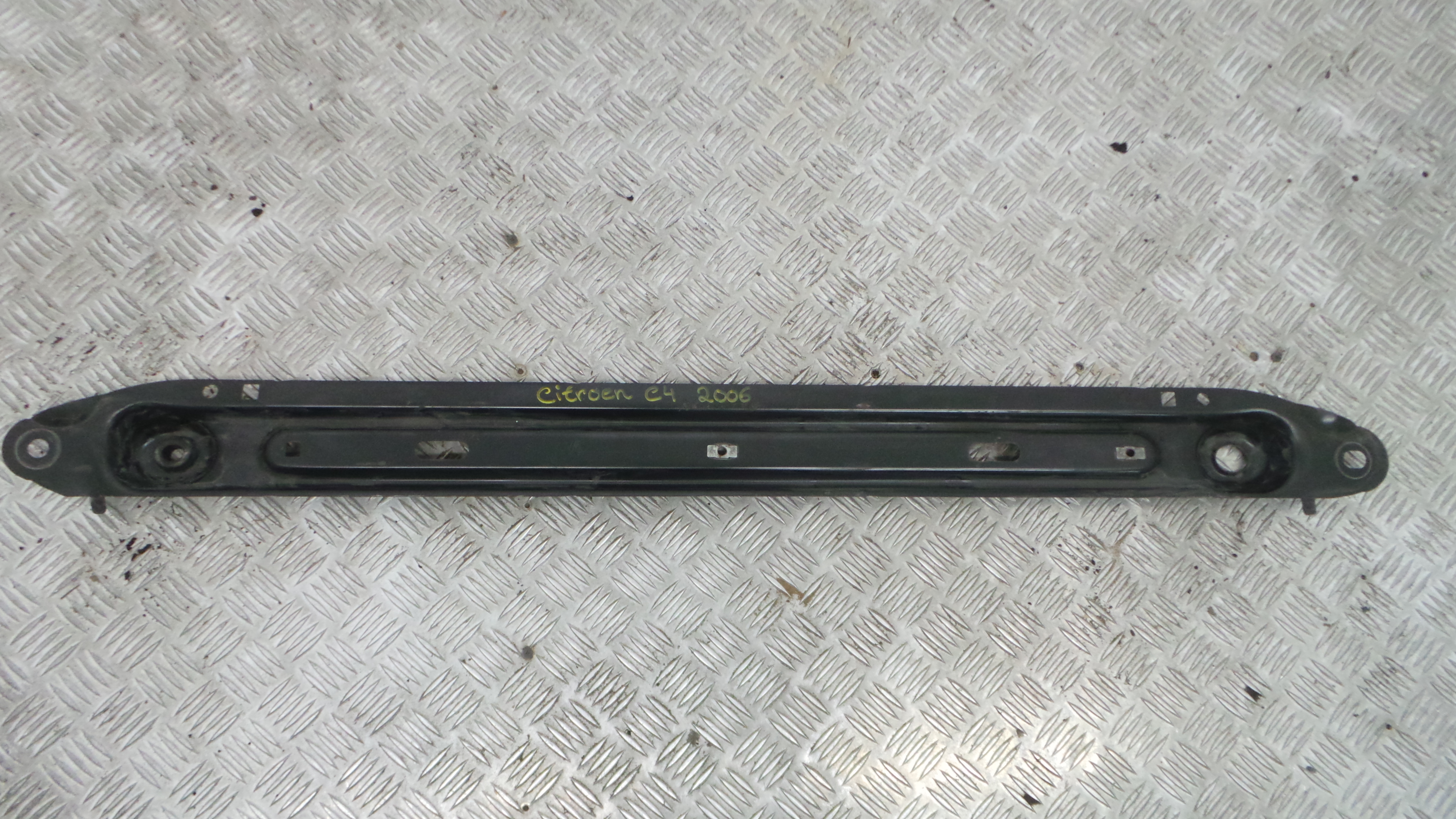 Travessa Inferior 00003502AW - CITROËN C4 I (LC_)-33189255 Travessa Inferior 00003502AW - CITROËN C4 I (LC_)-33189255