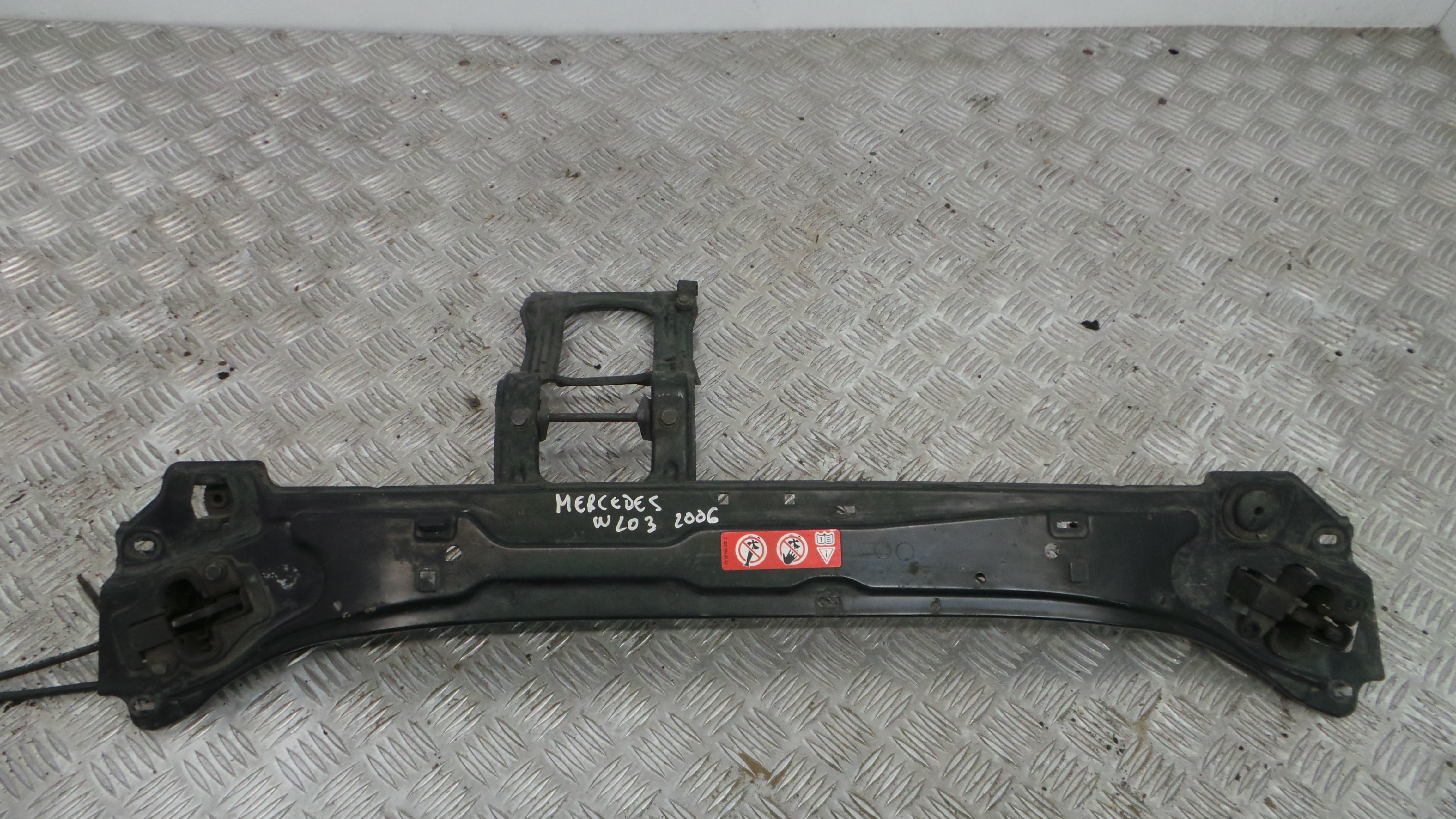 travessa superior  A2036204372 - MERCEDES-BENZ C-CLASS (W203)-33189257