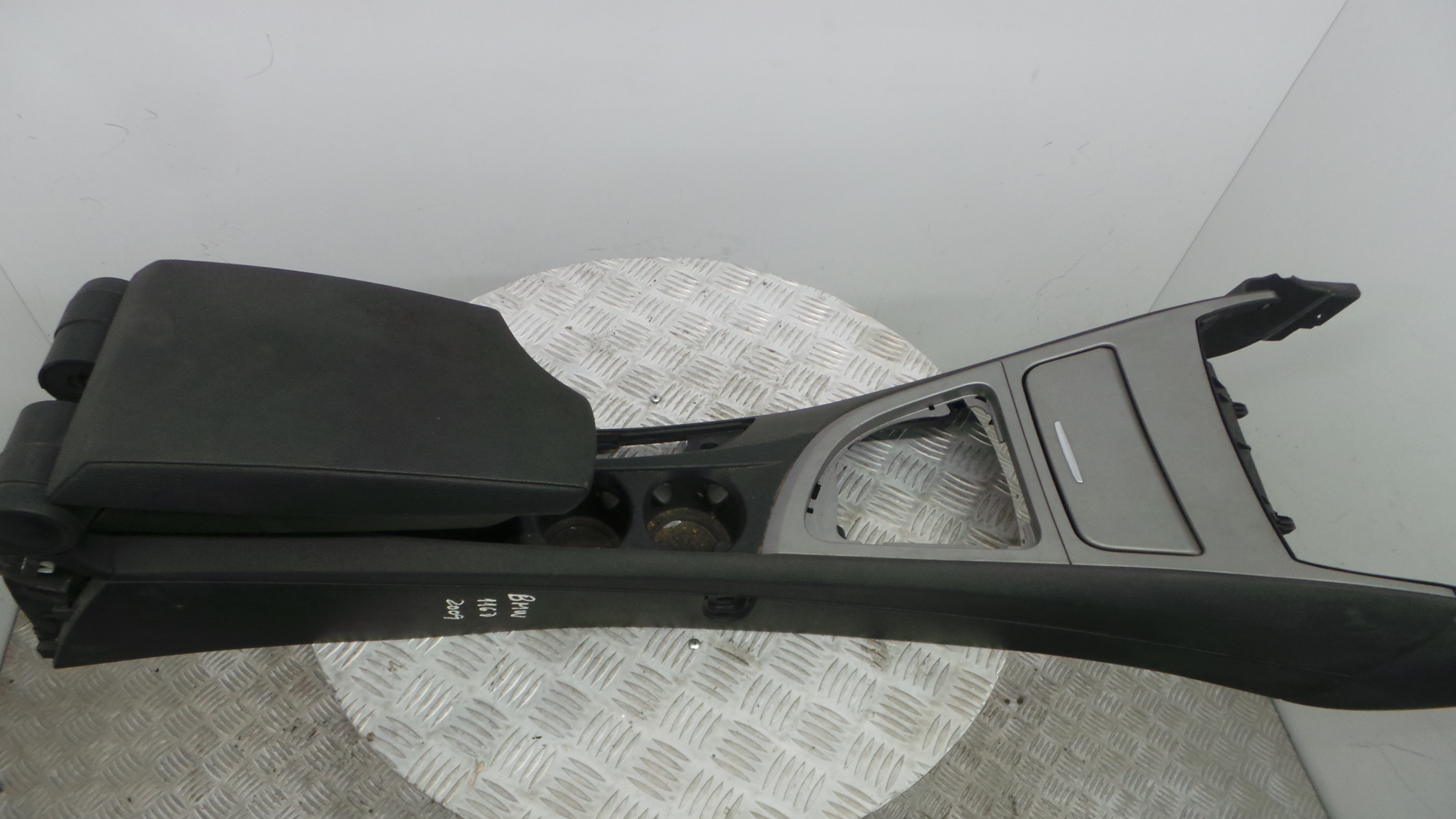 Apoio de Braço Central 51.16-9110405 - BMW 1 (E87)-33189277