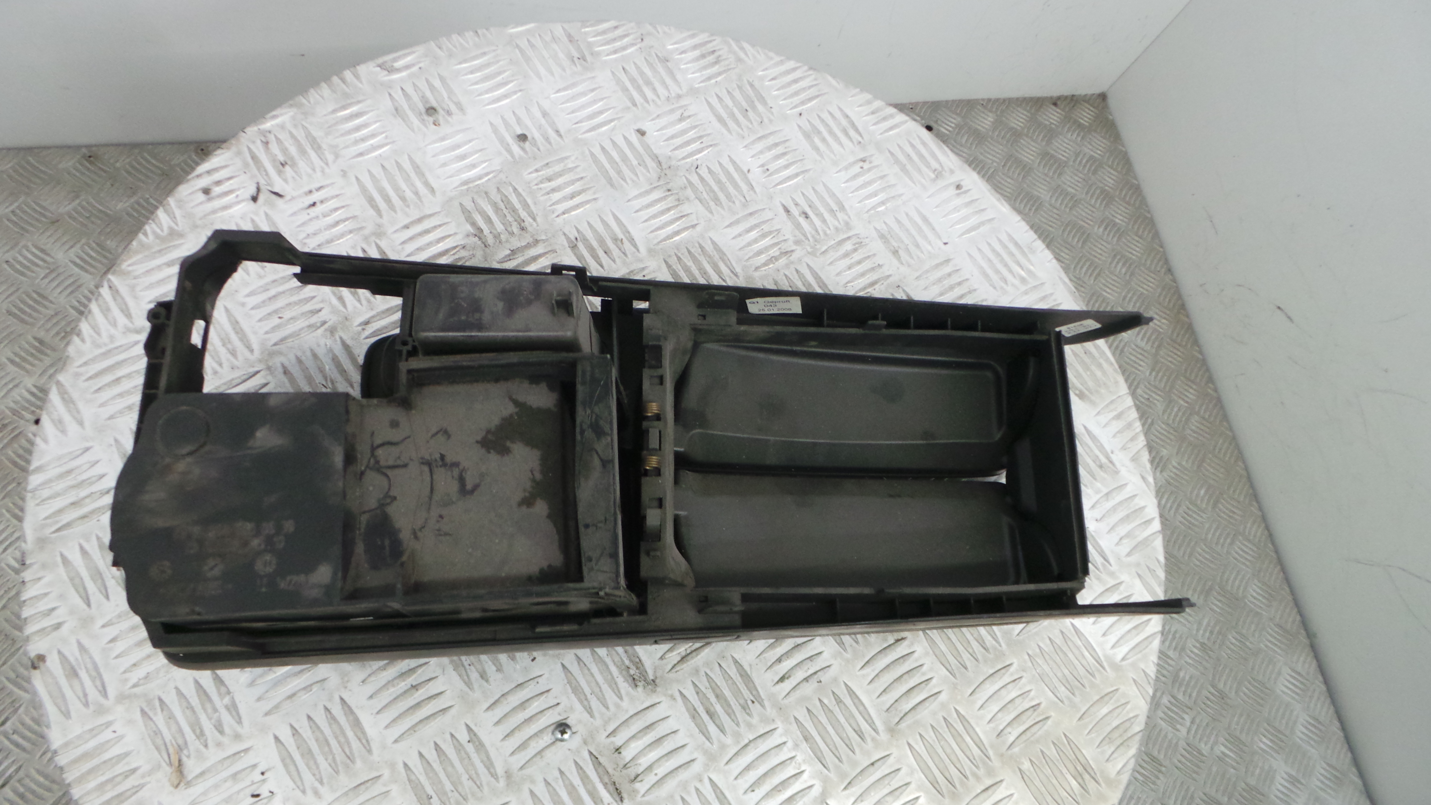 Apoio de Braço Central A2046800639 - MERCEDES-BENZ C-CLASS (W204)-33189283