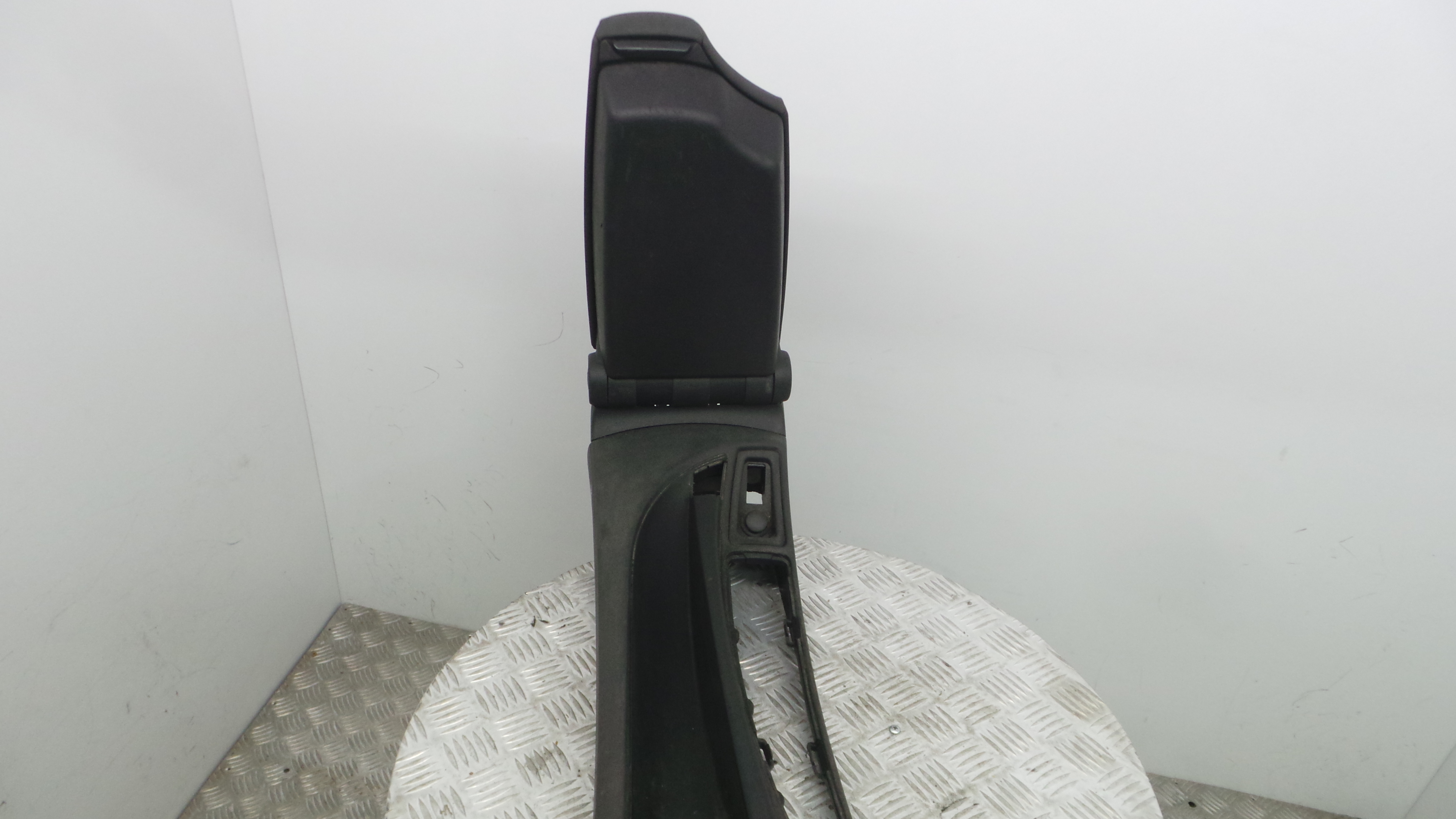 Apoio de Braço Central 51.16-7078564 - BMW 1 (E87)-33189288