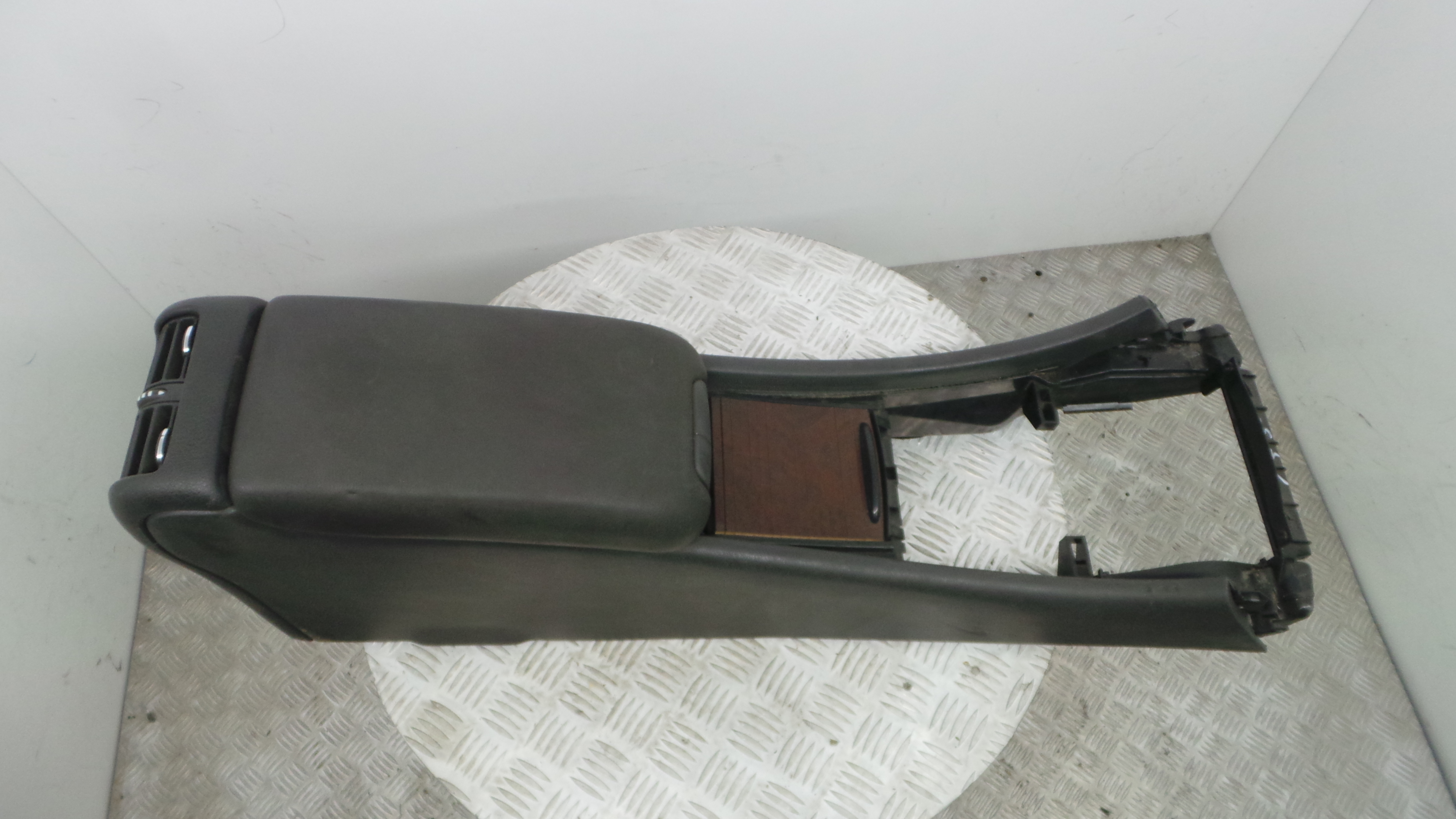 Apoio de Braço Central A20368065509D12 - MERCEDES-BENZ C-CLASS (W203)-33189309