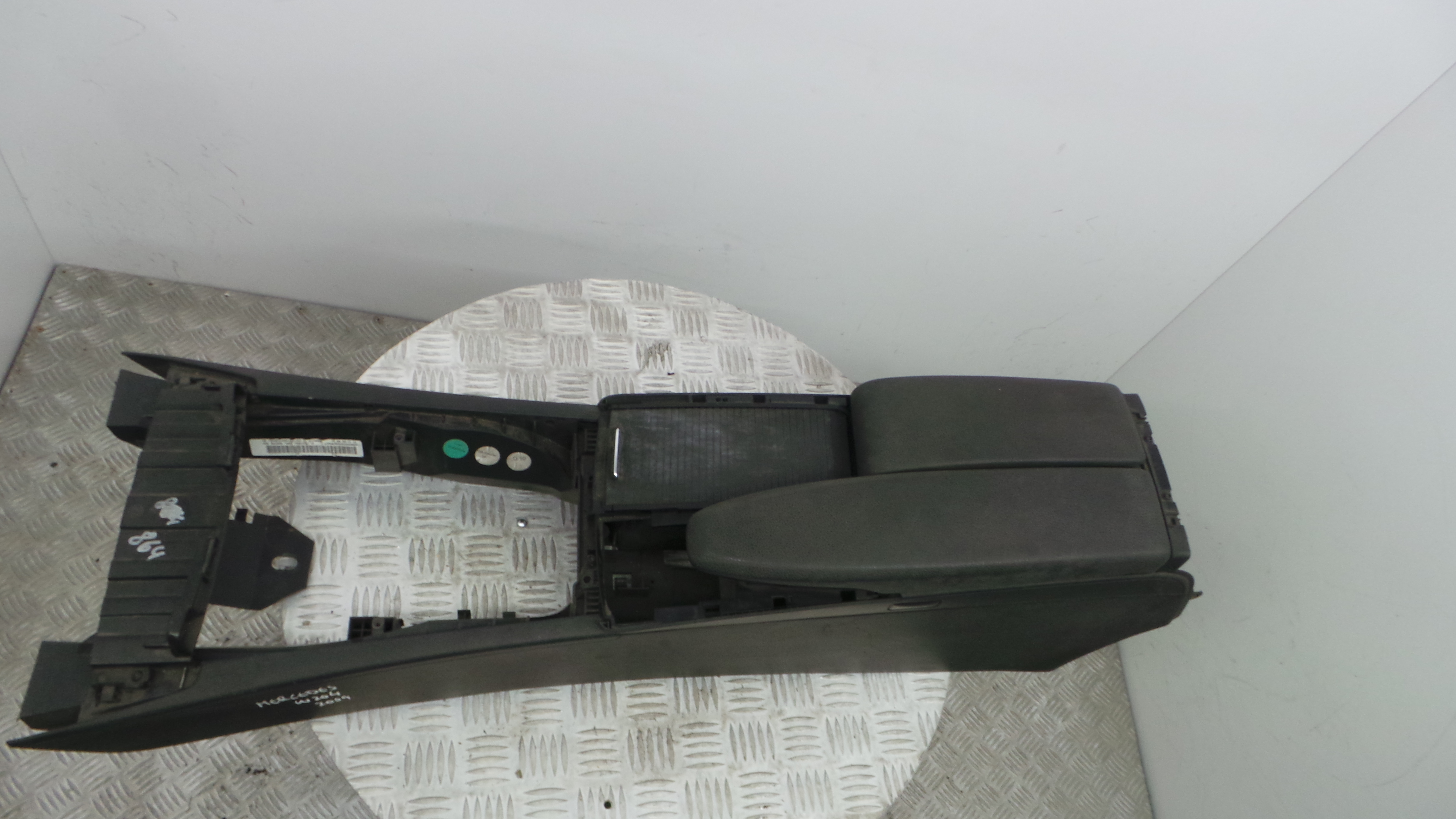 Apoio de Braço Central A204680005000009051 - MERCEDES-BENZ C-CLASS (W204)-33189312