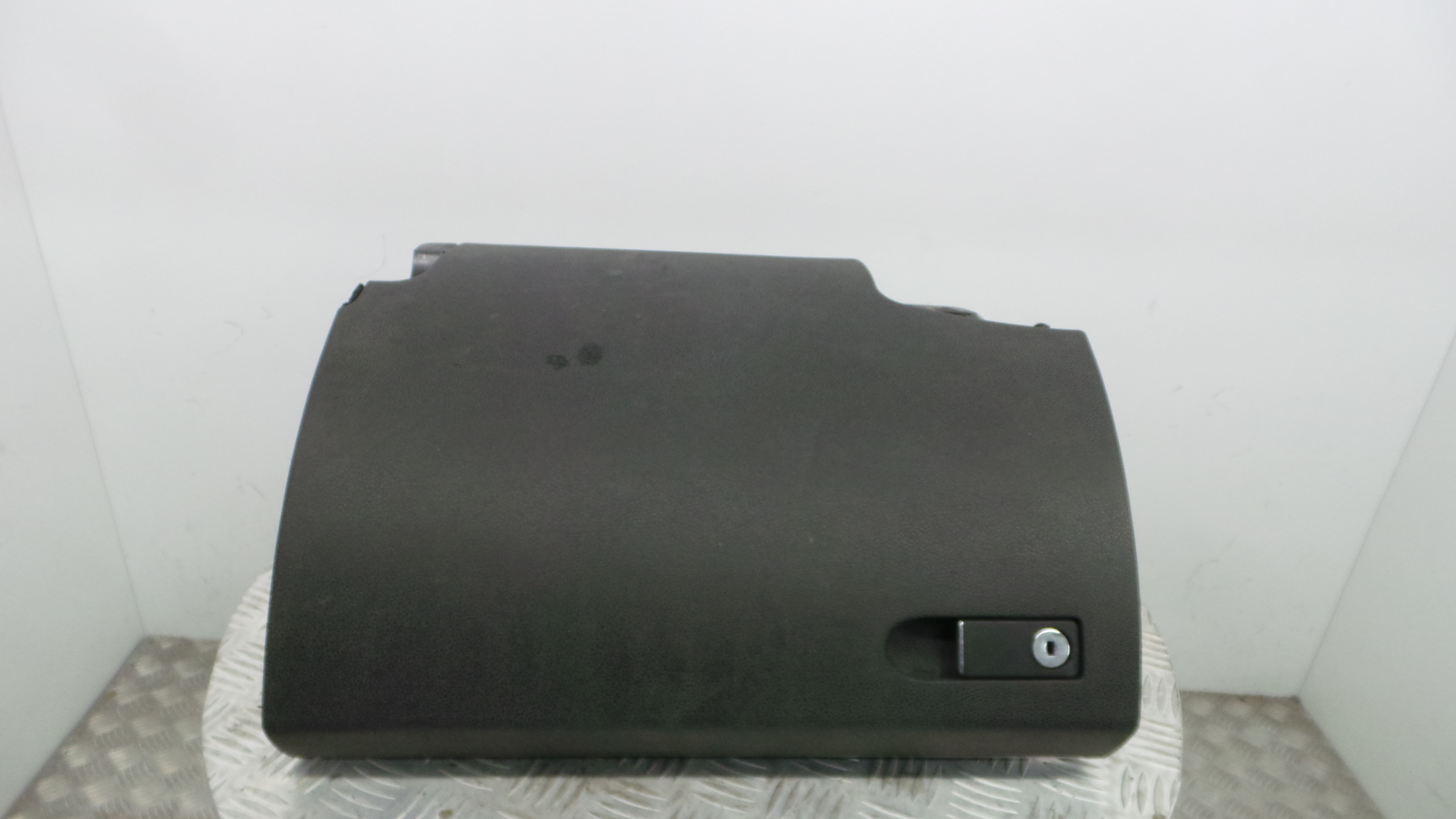 Porta Luvas A2046800091 - MERCEDES-BENZ C-CLASS (W204)-33189466 Porta Luvas A2046800091 - MERCEDES-BENZ C-CLASS (W204)-33189466