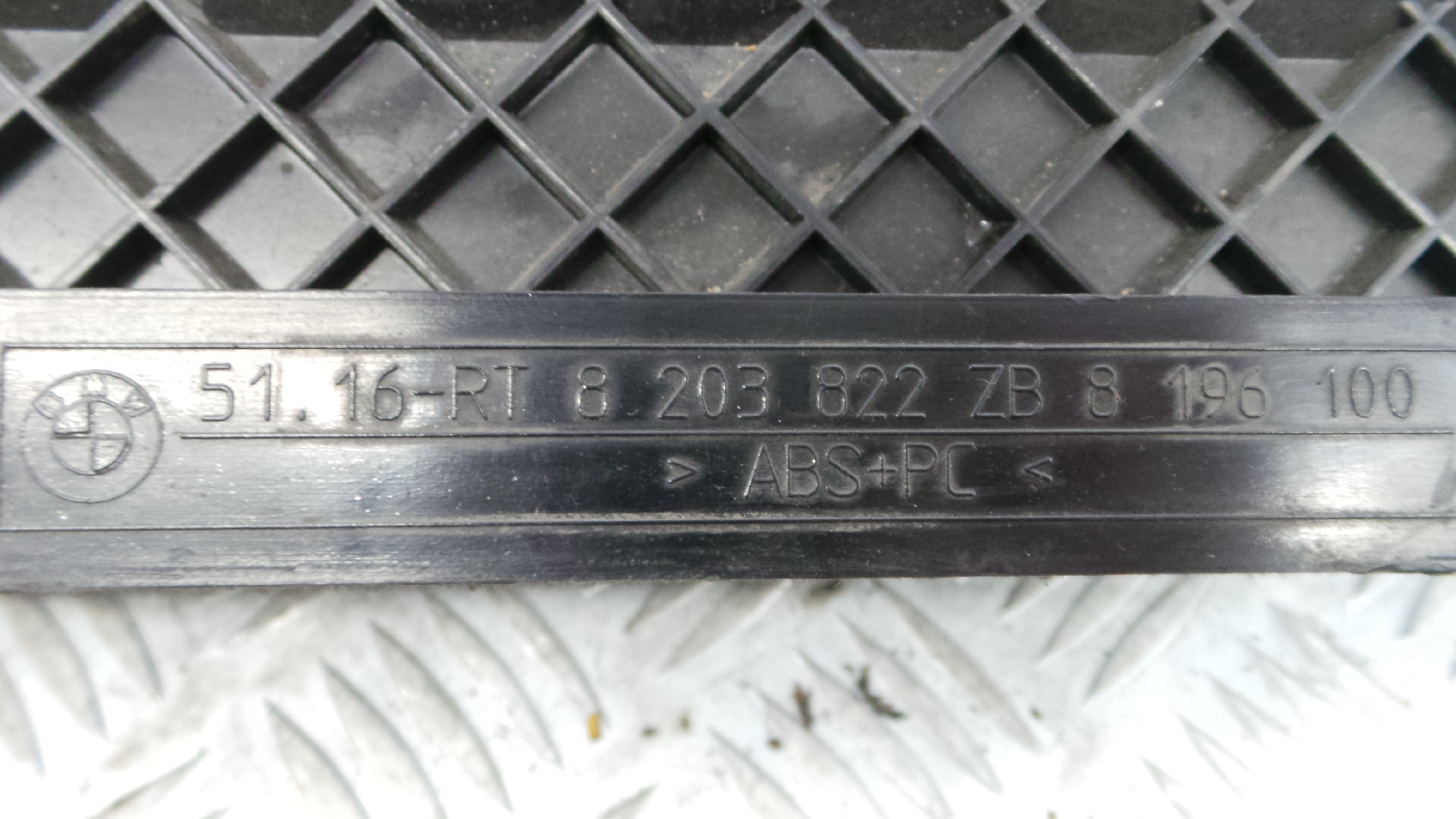 Porta Luvas  51.16-8203822 - BMW 3 (E46)-33189486