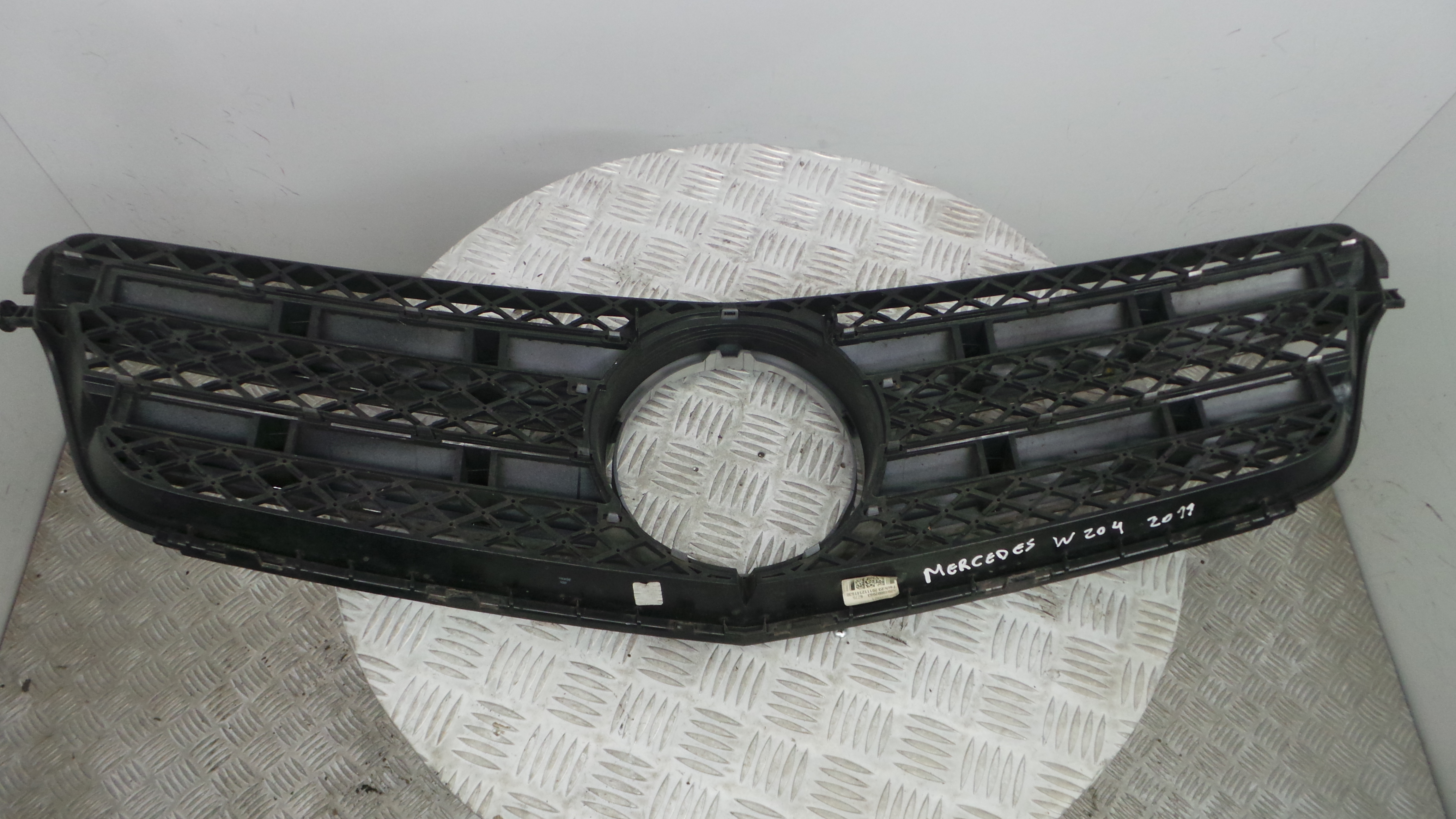 Grelha da Frente A2048880160 - MERCEDES-BENZ C-CLASS (W204)-33189663