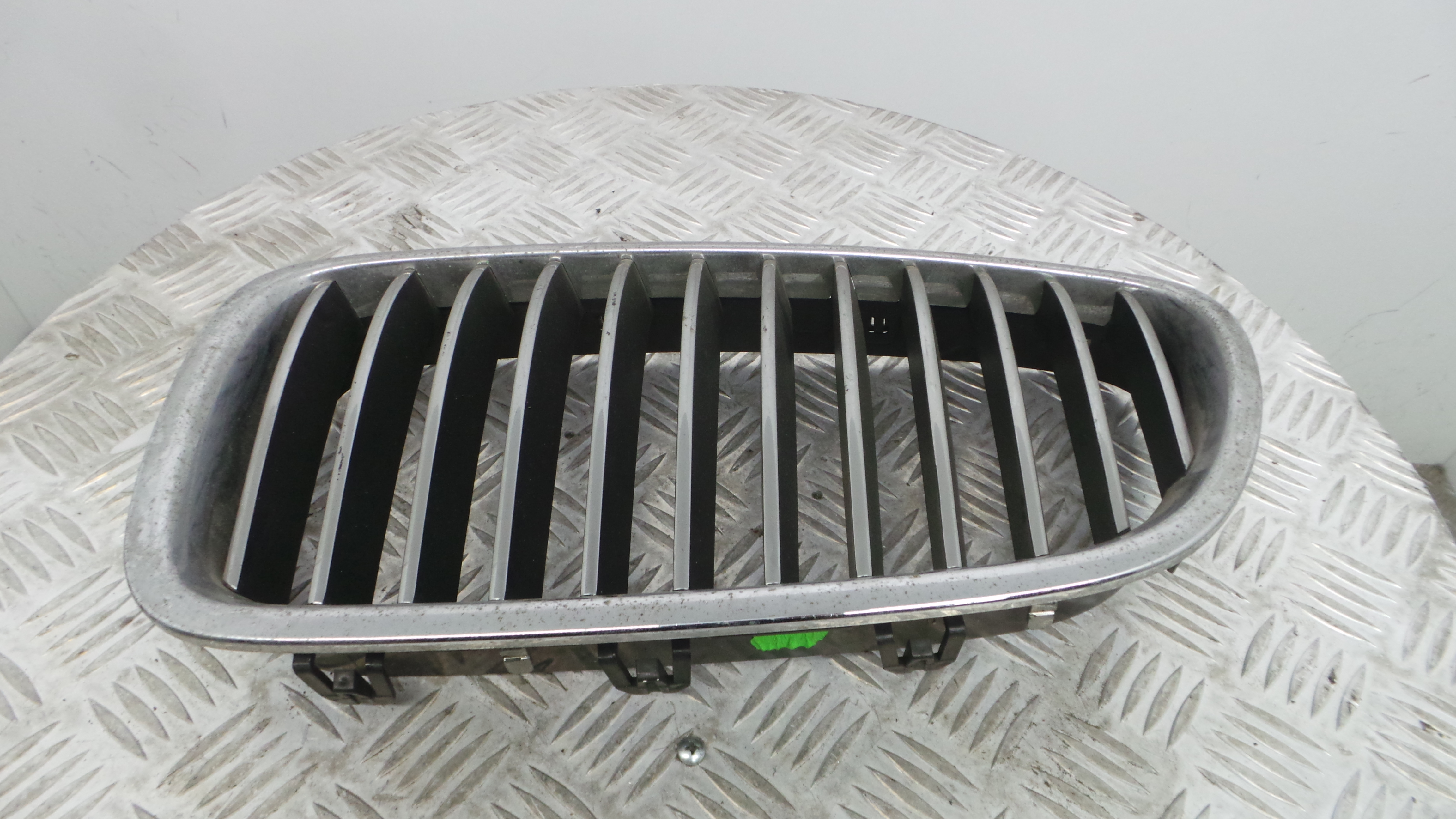 Grelha da Frente 51.13-7200727 - BMW 5 (F10)-33189707