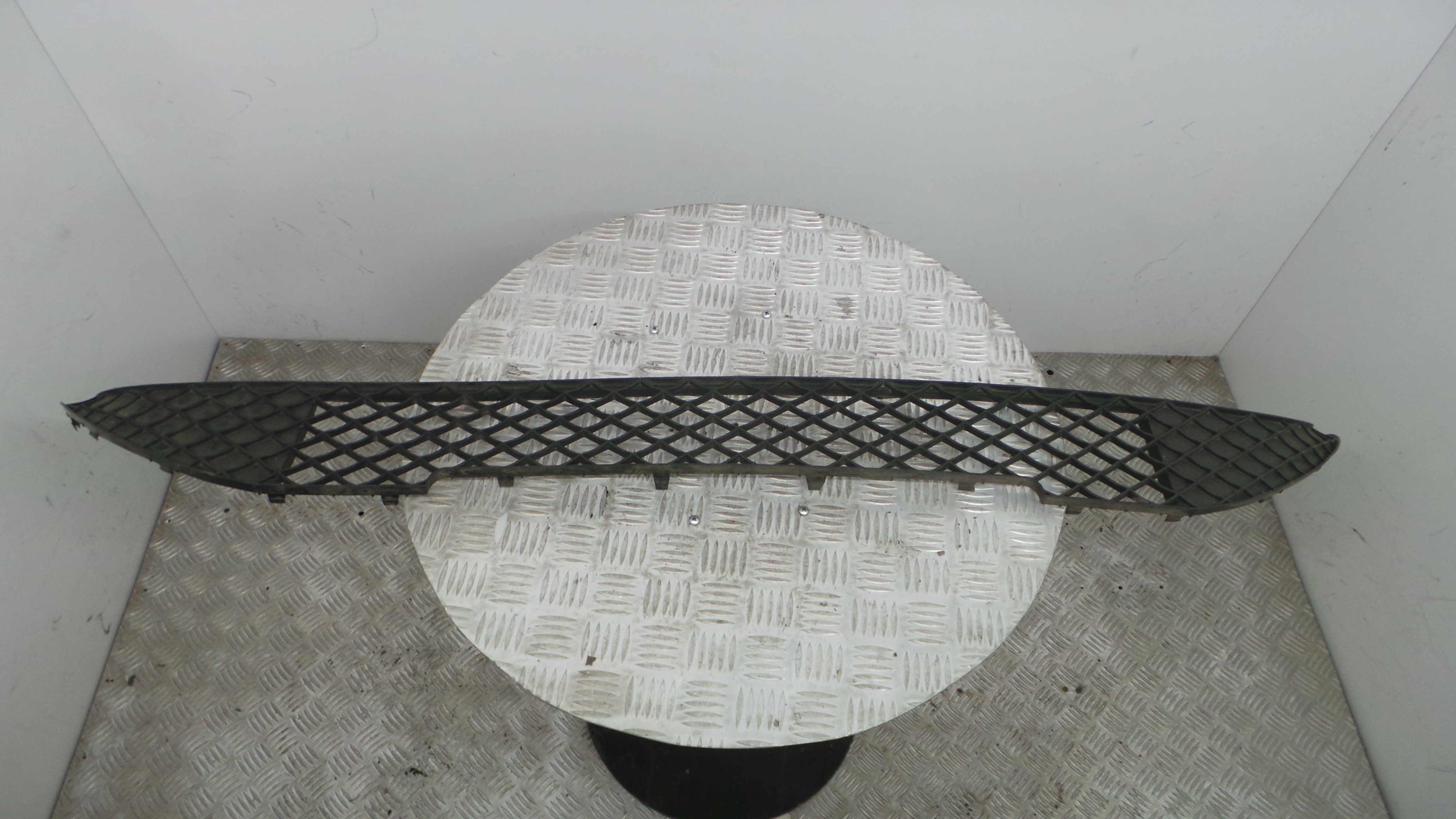 Grelha da Frente A1768850022 - MERCEDES-BENZ A-CLASS (W176)-33189736