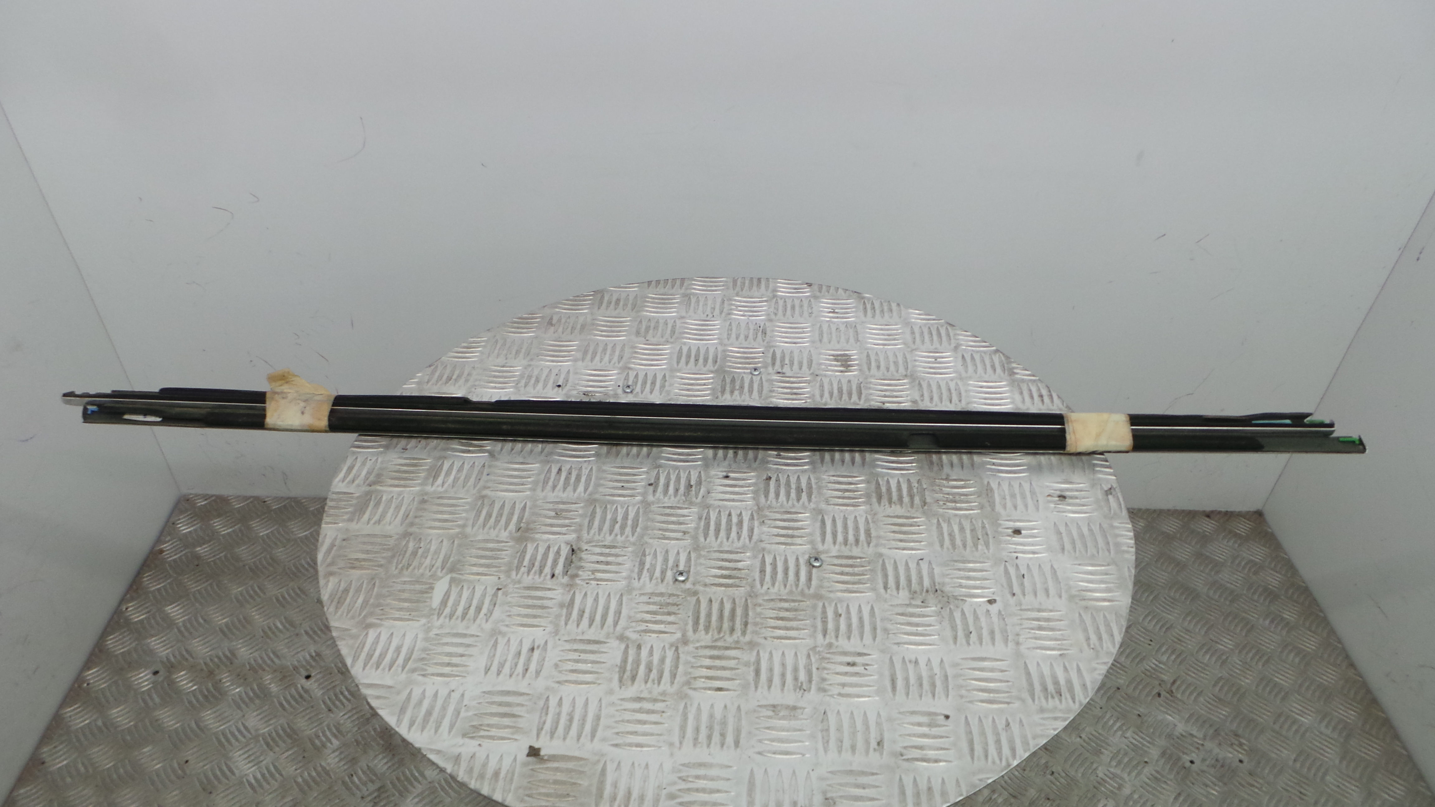 Friso Porta A1767850182 - MERCEDES-BENZ A-CLASS (W176)-33189746