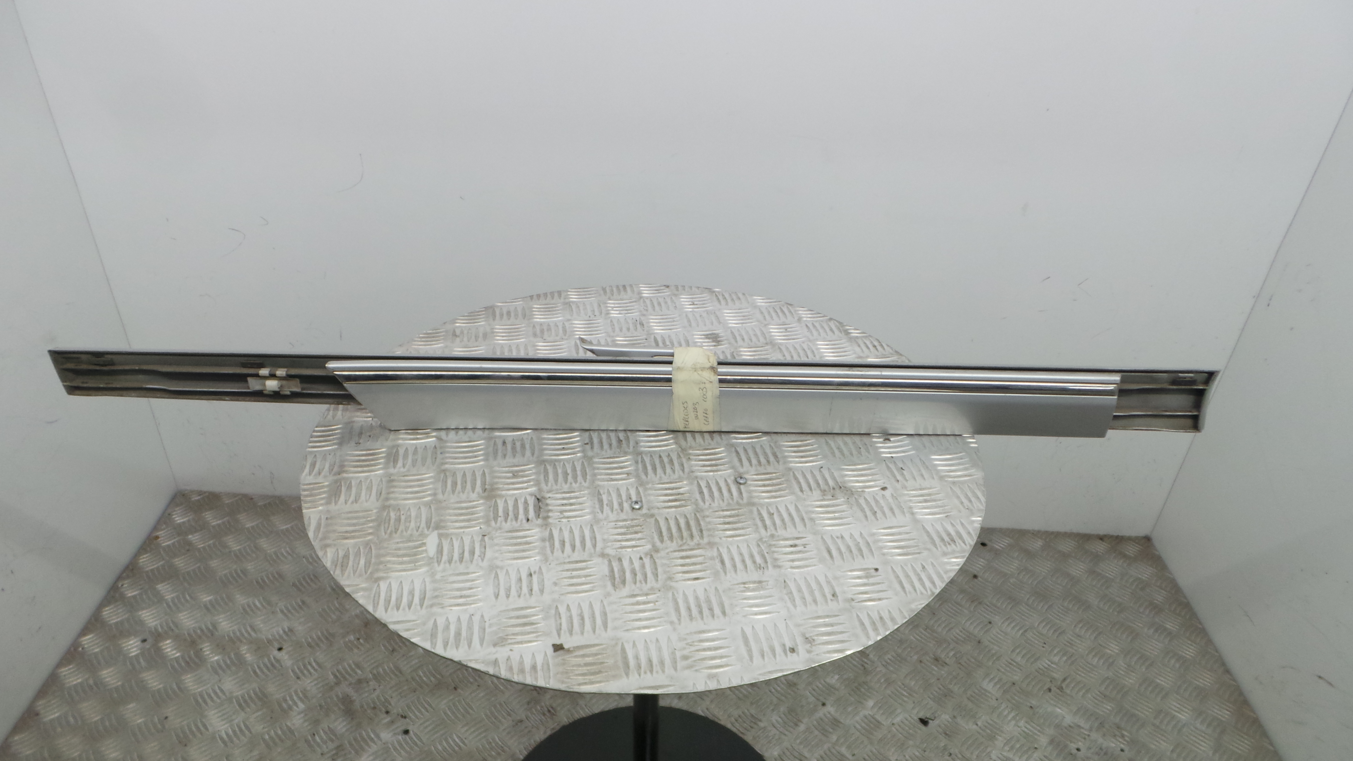 Friso Porta A2036906062 - MERCEDES-BENZ C-CLASS (W203)-33189749