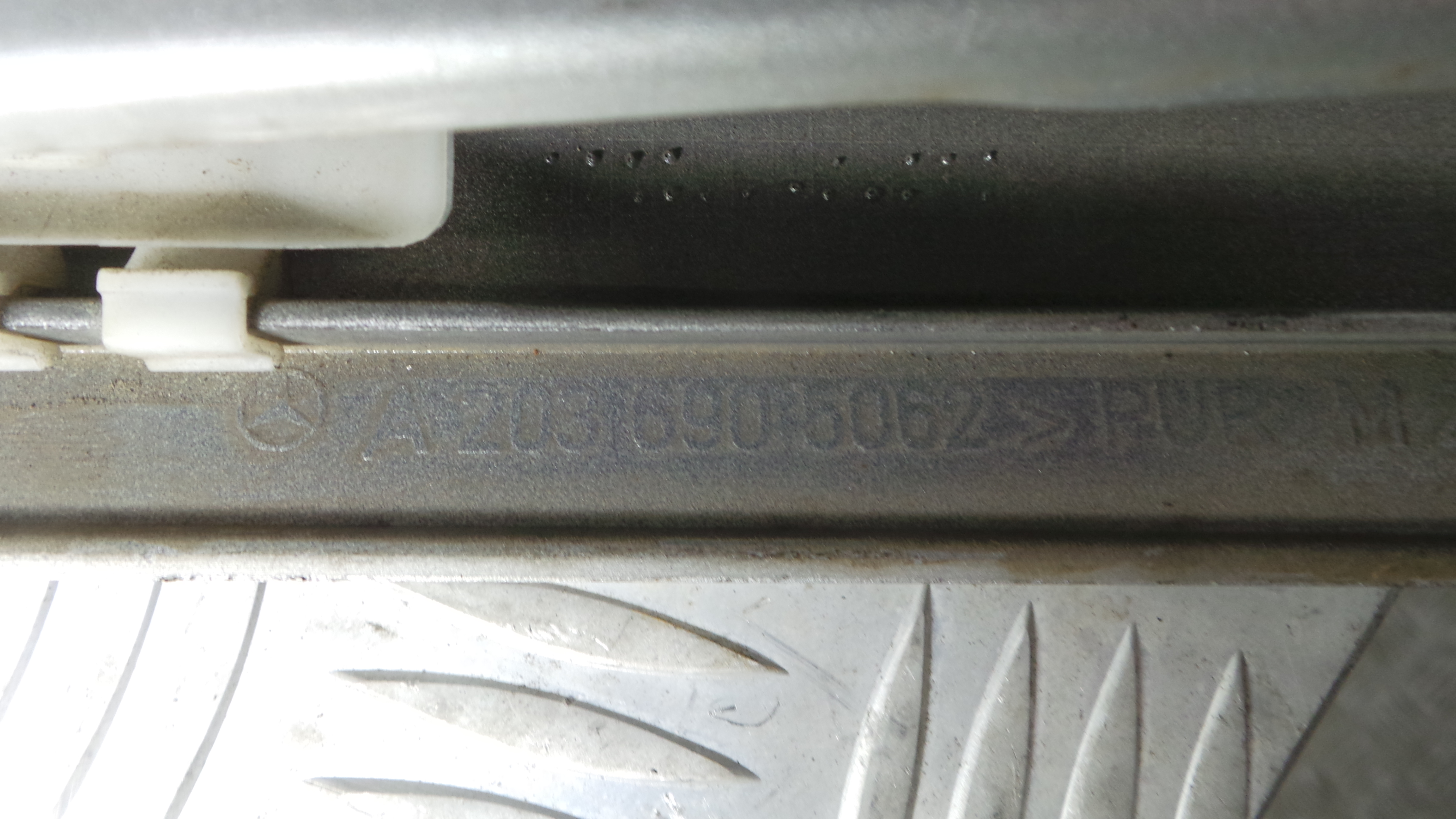 Friso Porta A2036906062 - MERCEDES-BENZ C-CLASS (W203)-33189749