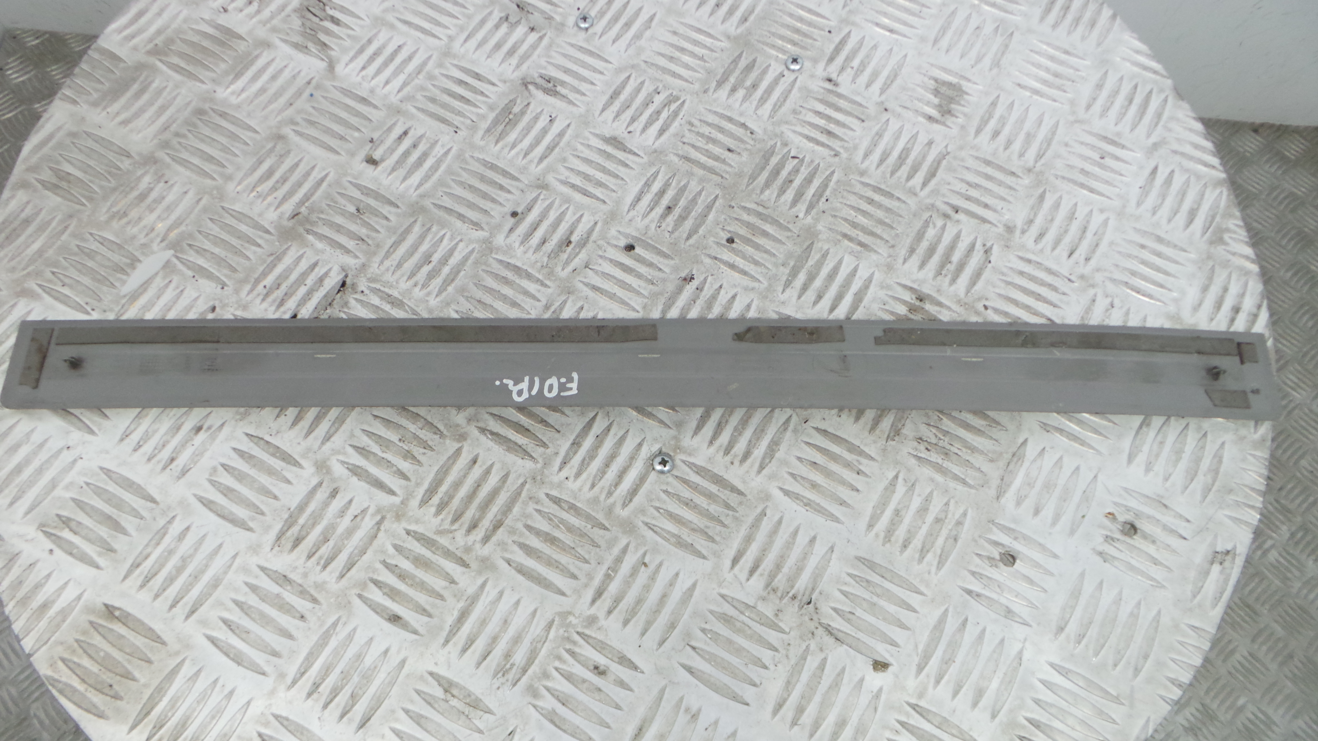 Soleira Da Porta 2126860936 - MERCEDES-BENZ E-CLASS (W212)-33189754