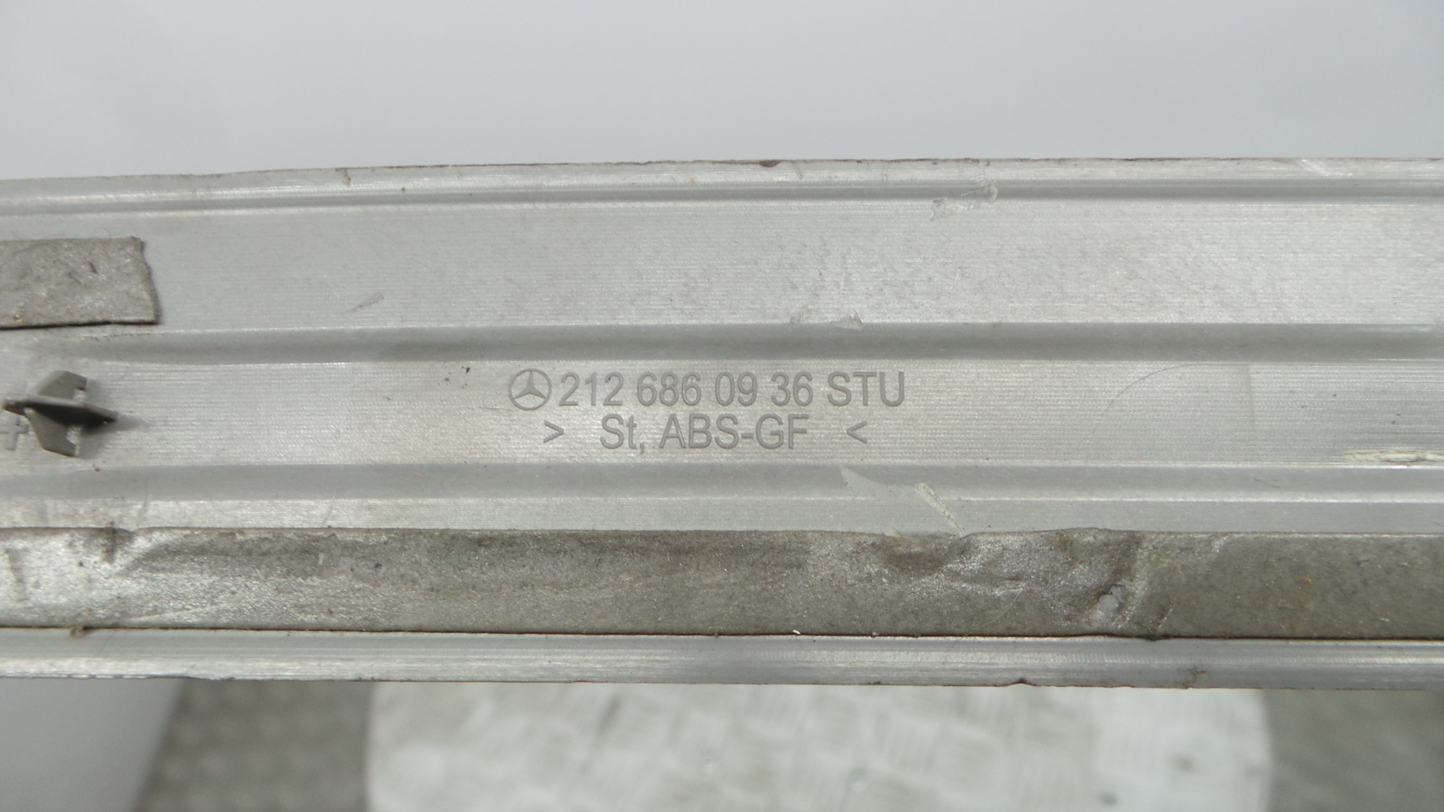 Soleira Da Porta 2126860936 - MERCEDES-BENZ E-CLASS (W212)-33189754