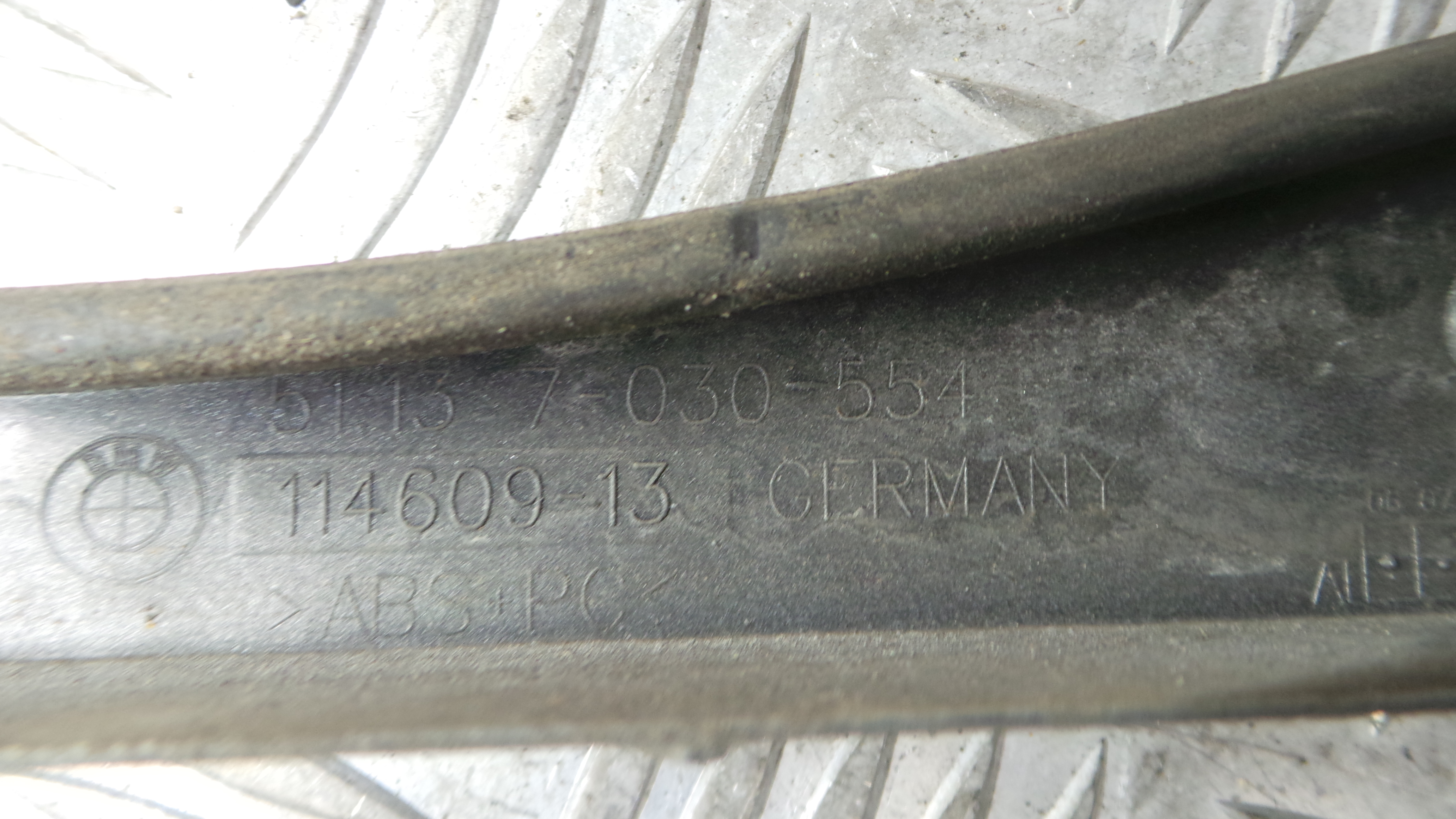 Guias Debaixo Óticas 51.13-7030553 - BMW 3 (E46)-33189765