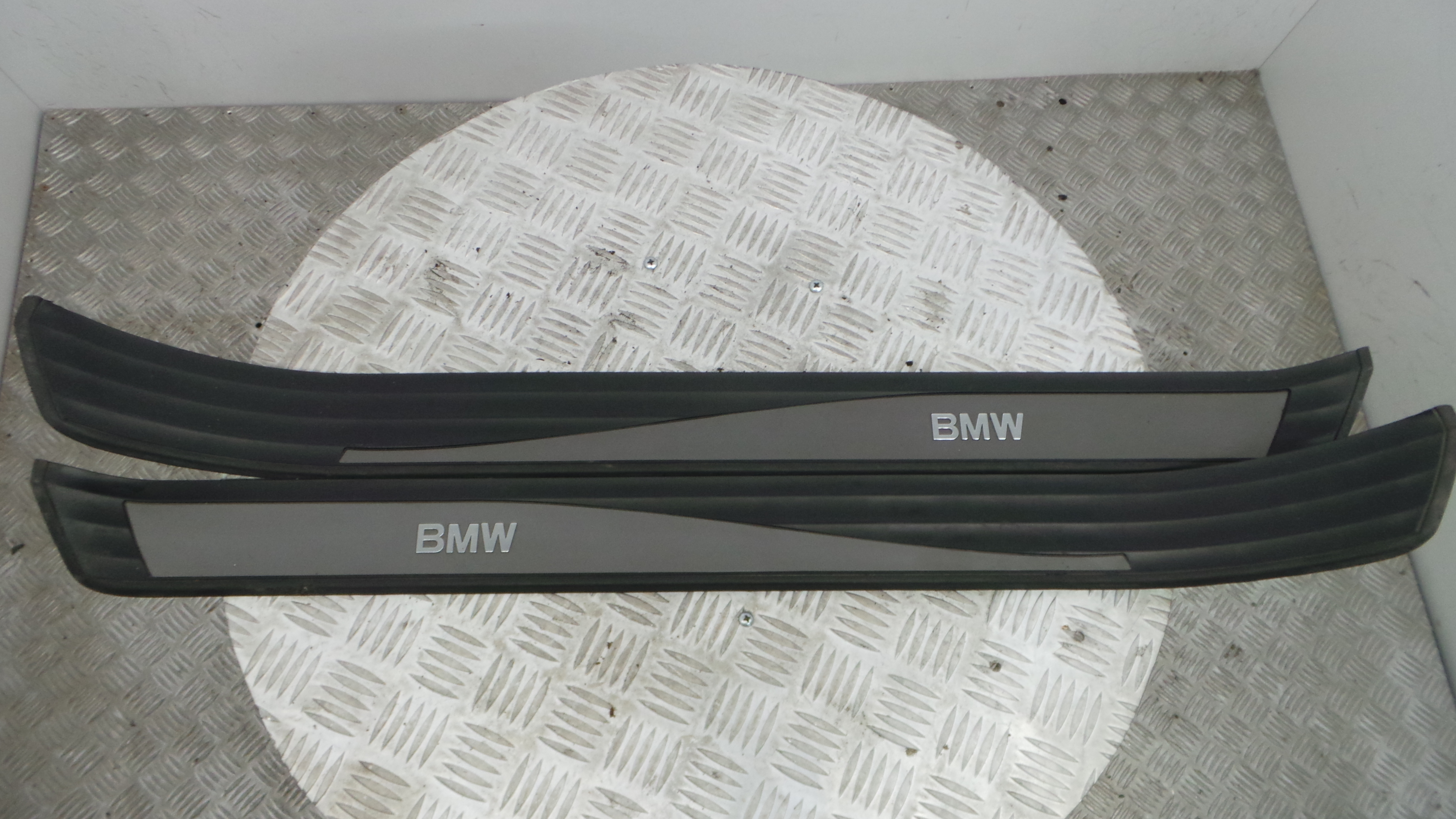 Soleira Da Porta 51.47-7034303 - BMW 5 (E60)-33190290