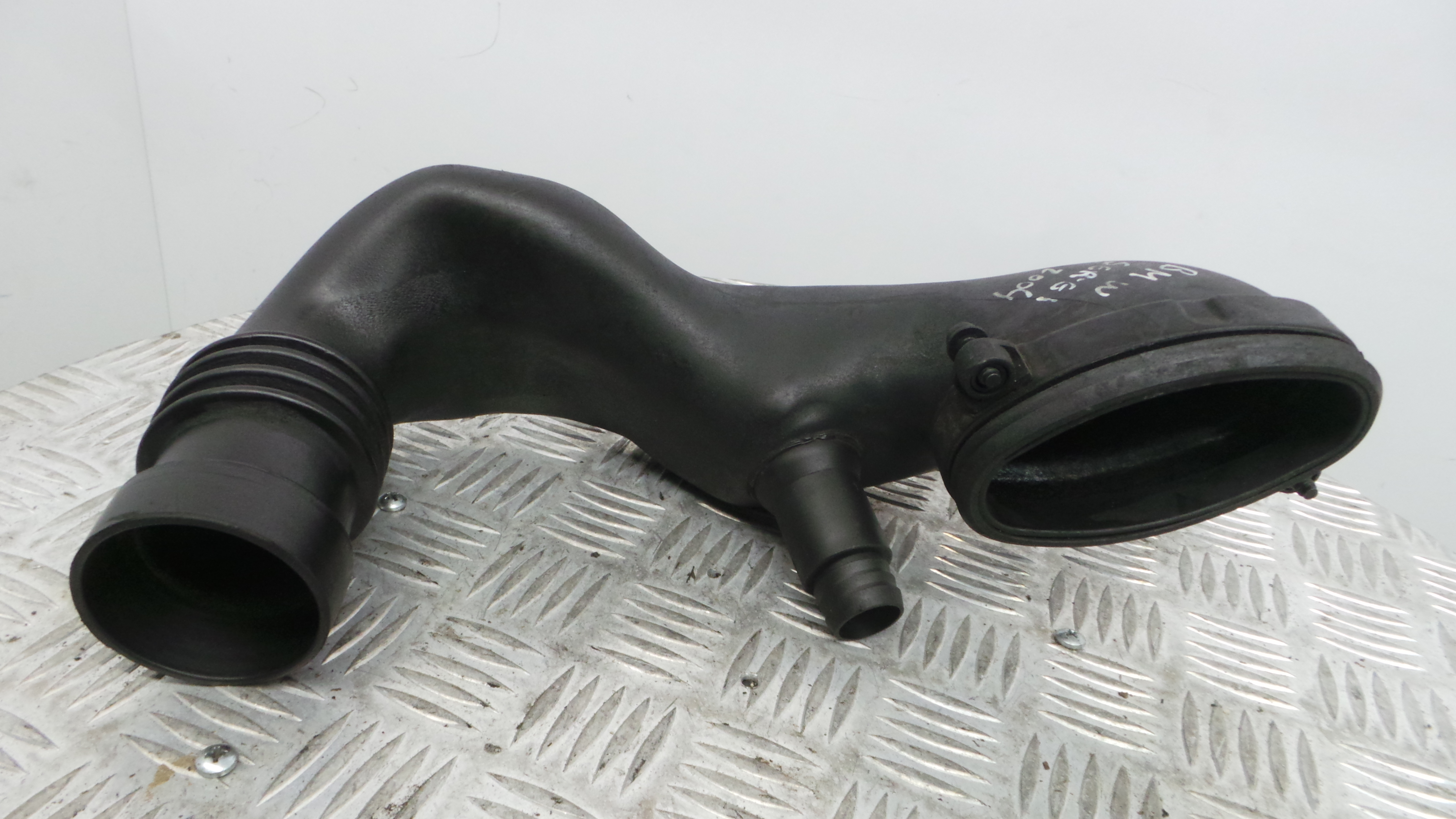 Tubo Intercooler 13.71-7791646 - BMW 1 (E87)-33191336