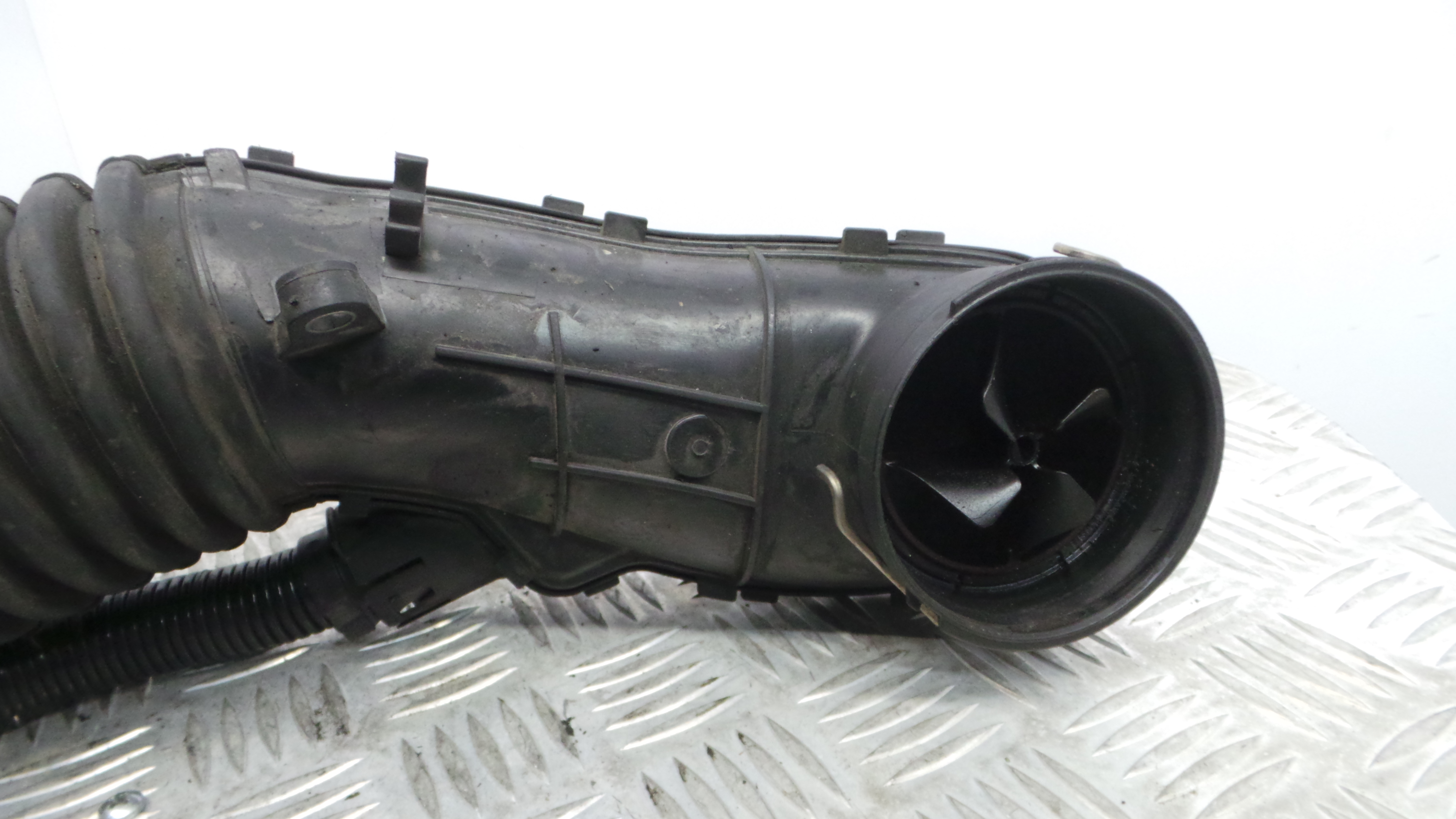 Tubo Intercooler 13.71-7804846 - BMW 1 (E87)-33191348